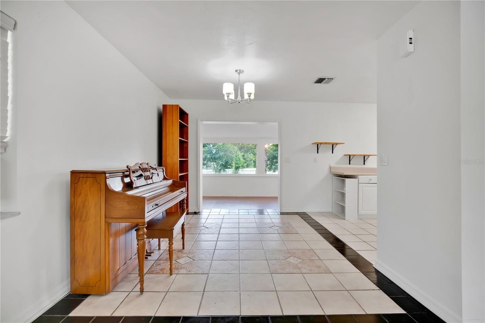 Single Family Residence at 682 MERRIMAC ST, DELTONA, photo 11 of 46