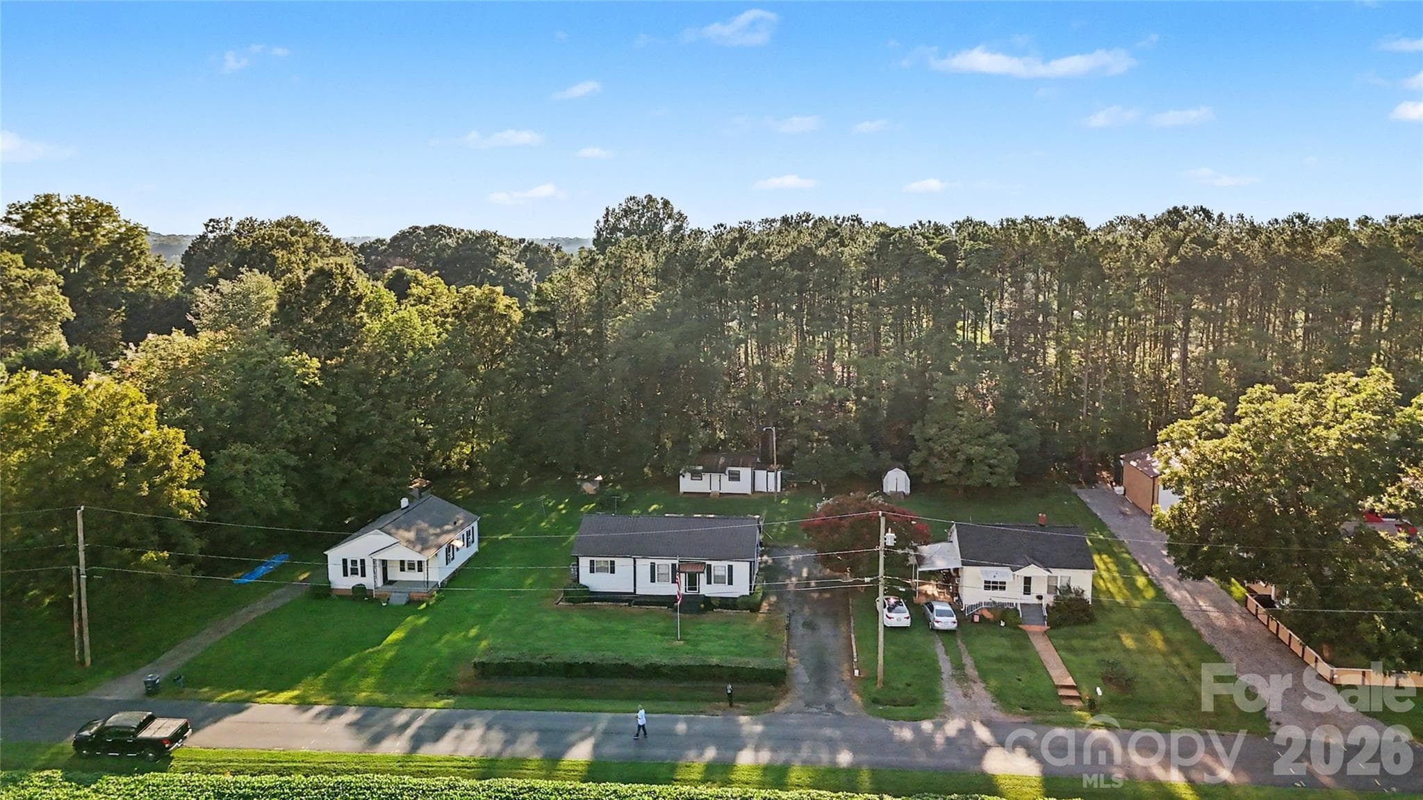 Single Family Residence at 832 Baker Street, Statesville, photo 18 of 47