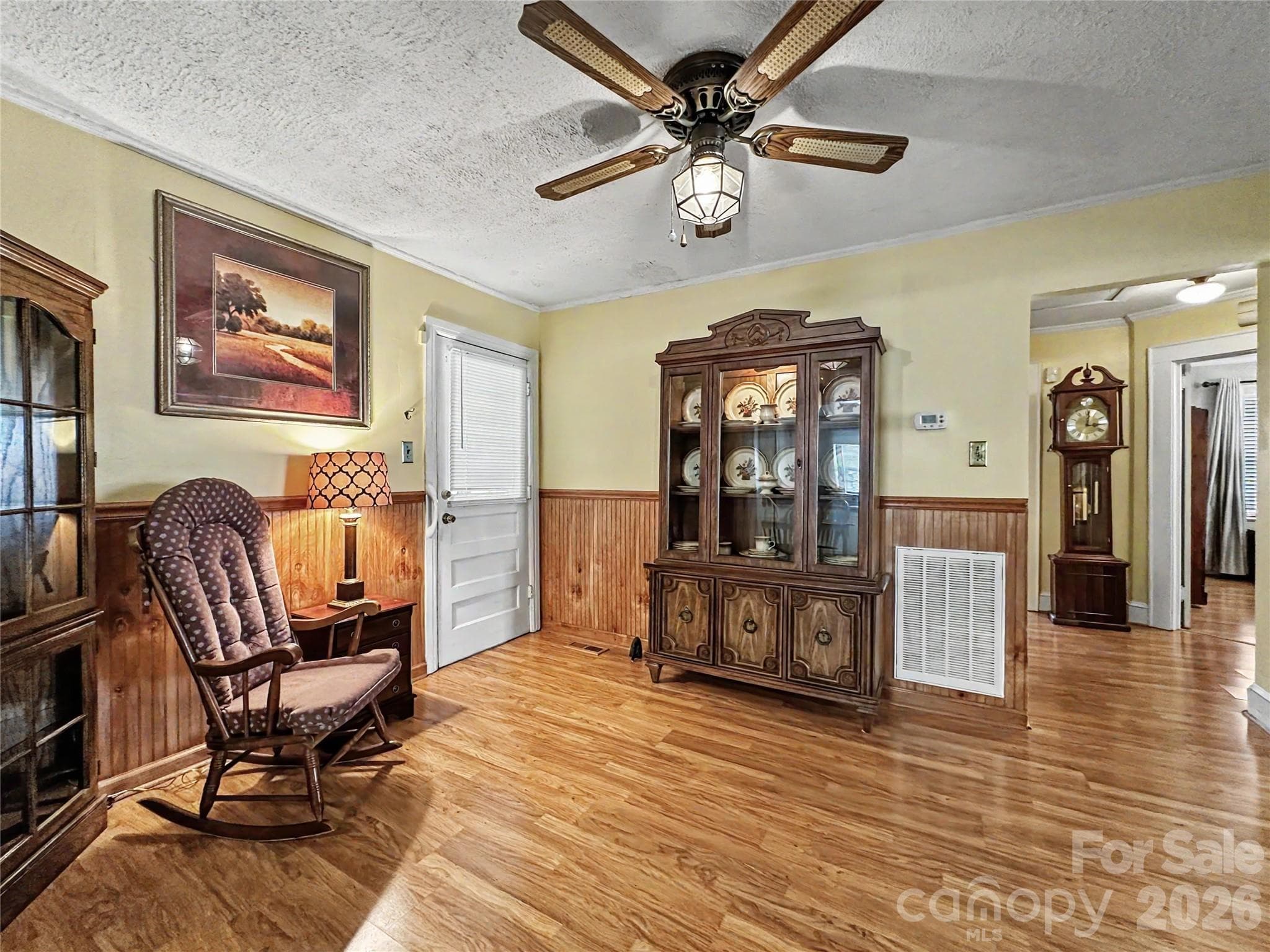 Single Family Residence at 832 Baker Street, Statesville, photo 24 of 47
