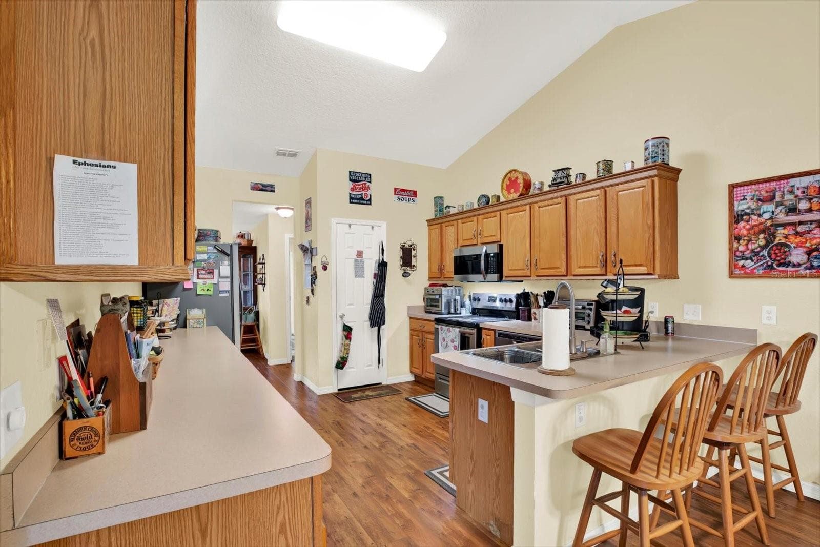 Single Family Residence at 9086 MANCHESTER ST, SPRING HILL, photo 14 of 35