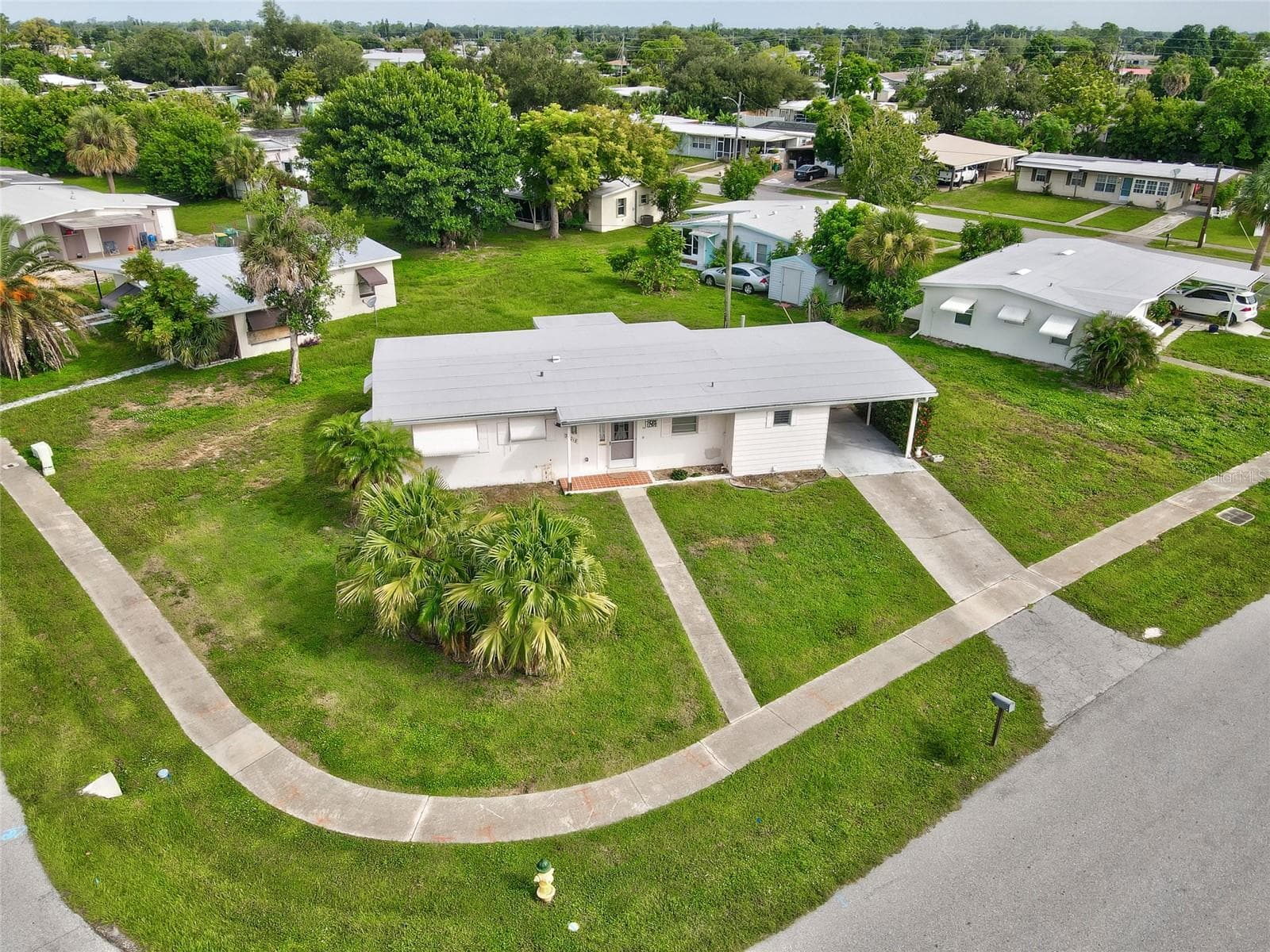 Single Family Residence at 22018 CATHERINE AVE, PORT CHARLOTTE, photo 2 of 39