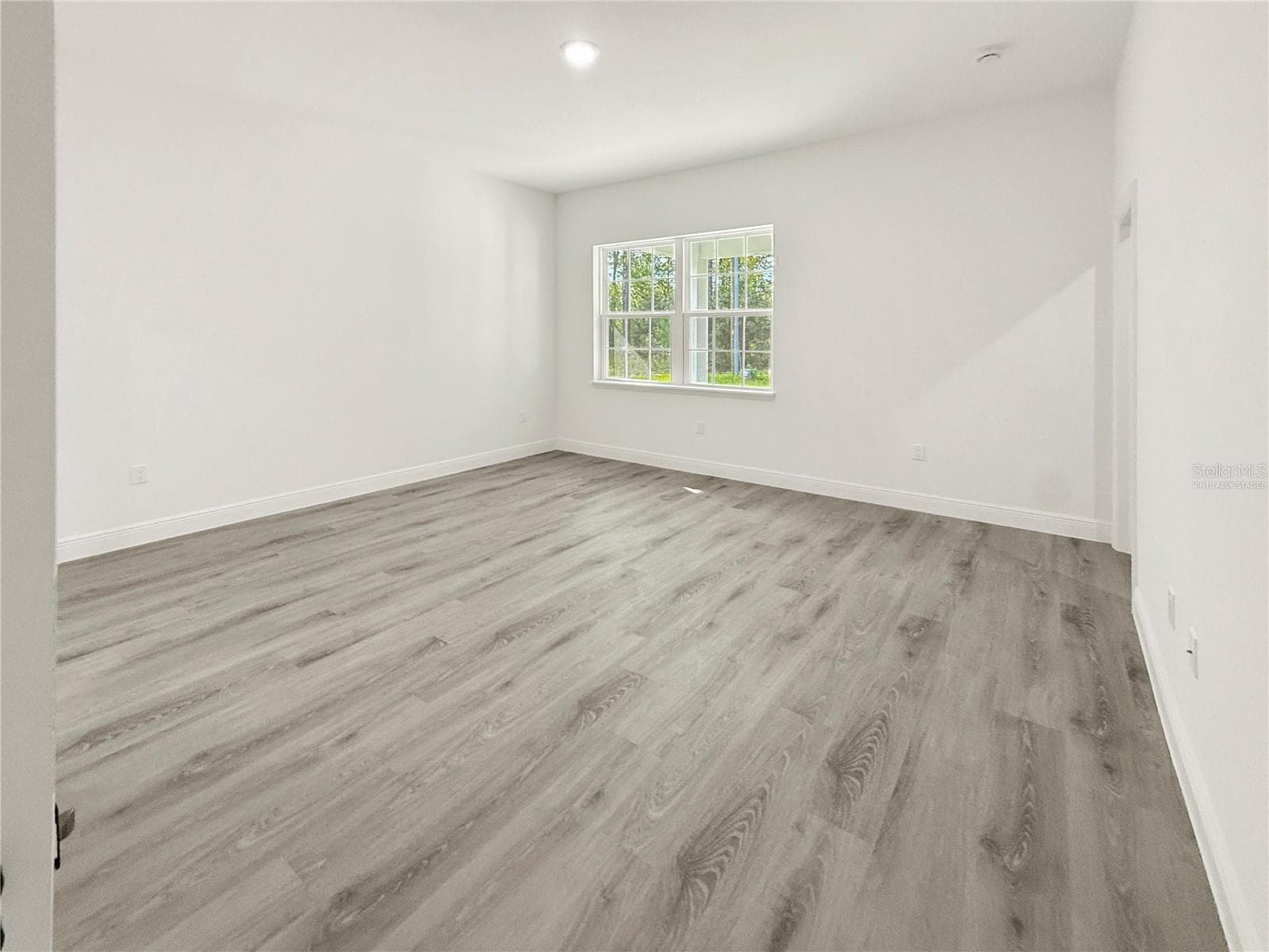 Virtually Staged - 16158 SW 19TH AVENUE RD, OCALA