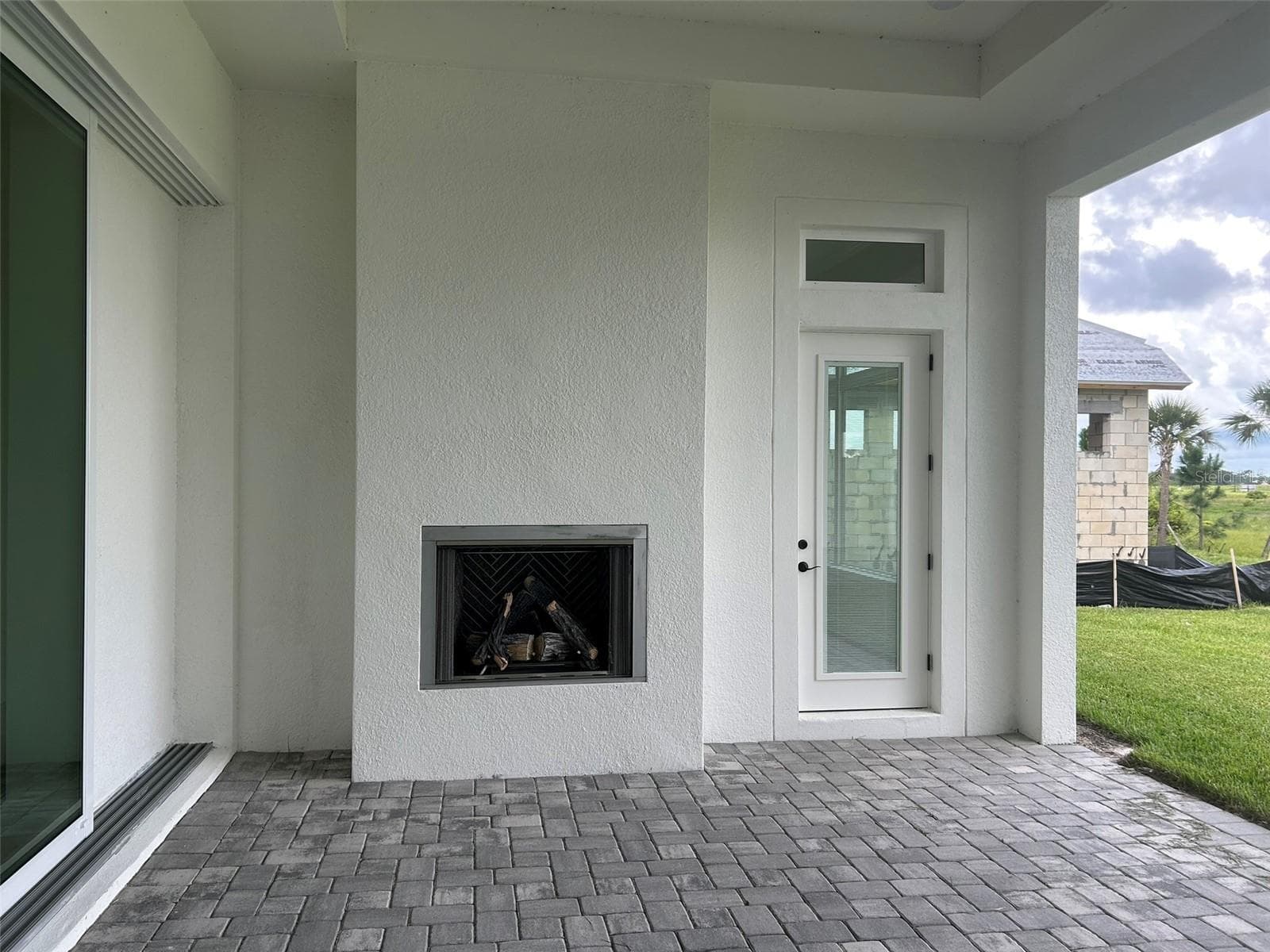 Single Family Residence at 17483 MONTGOMERY CT, VENICE, photo 12 of 17