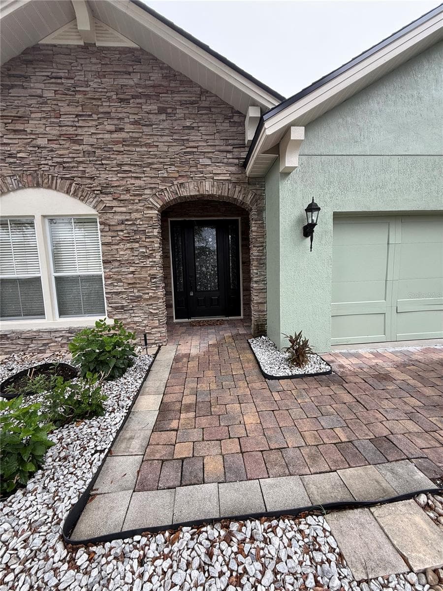 Single Family Residence at 16321 SAINT AUGUSTINE ST, CLERMONT, photo 2 of 29