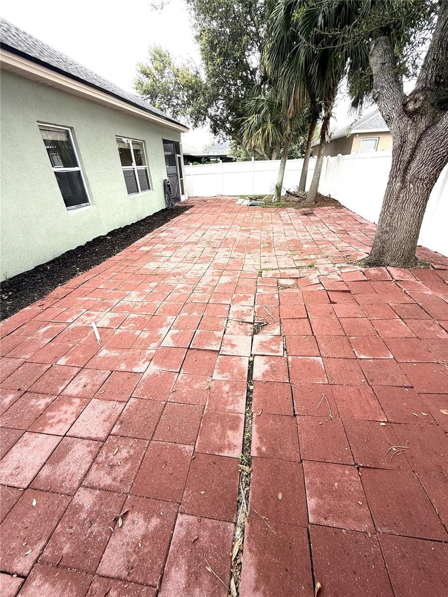 Single Family Residence at 16321 SAINT AUGUSTINE ST, CLERMONT, photo 26 of 29