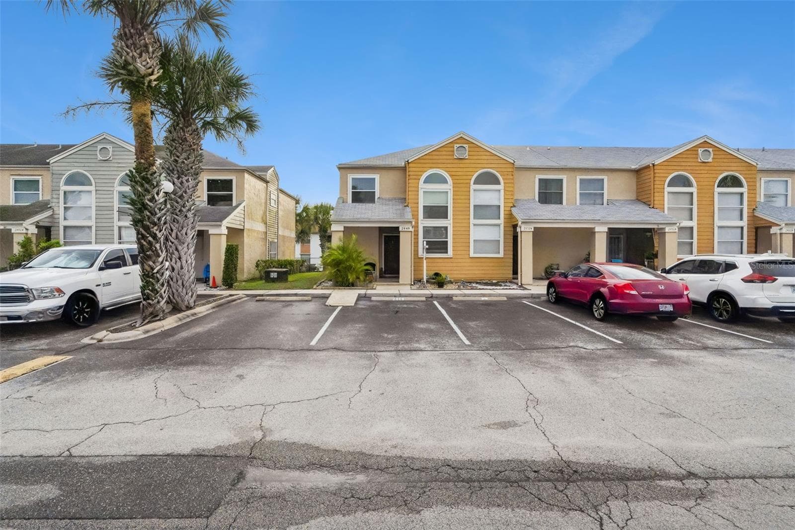 Condo - Hotel at 2448 SUMMERFIELD WAY, KISSIMMEE, photo 2 of 20