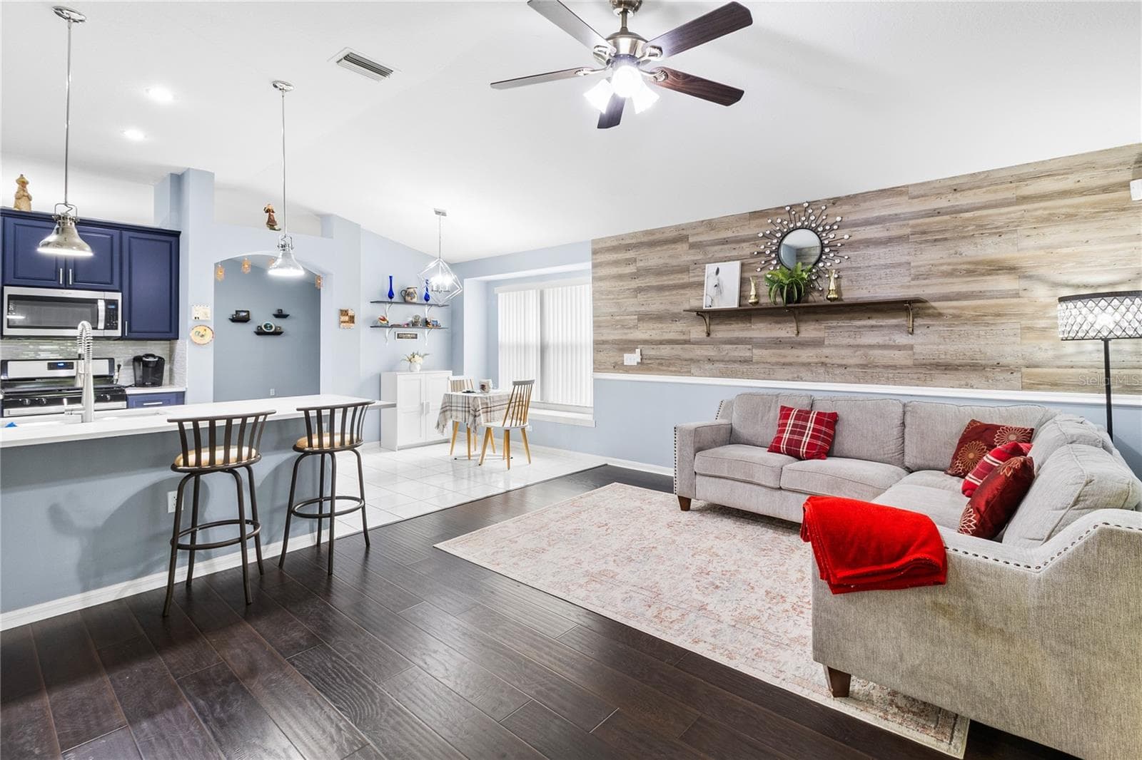 Single Family Residence at 1622 HULETT DR, BRANDON, photo 13 of 37
