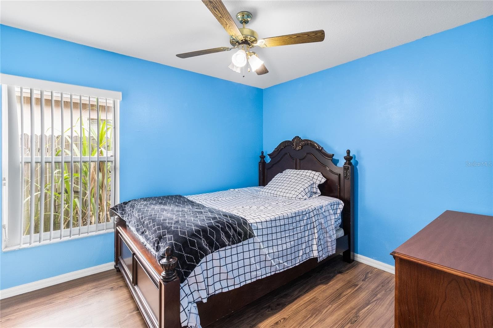 Single Family Residence at 1622 HULETT DR, BRANDON, photo 24 of 37
