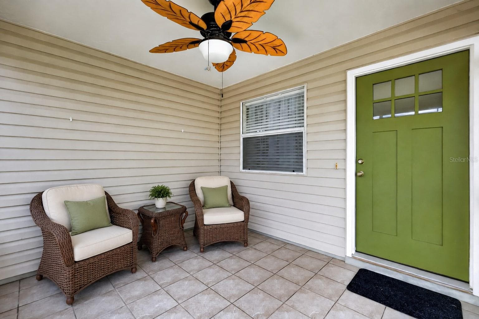 Villa at 483 HILDALGO DR, THE VILLAGES, photo 3 of 29