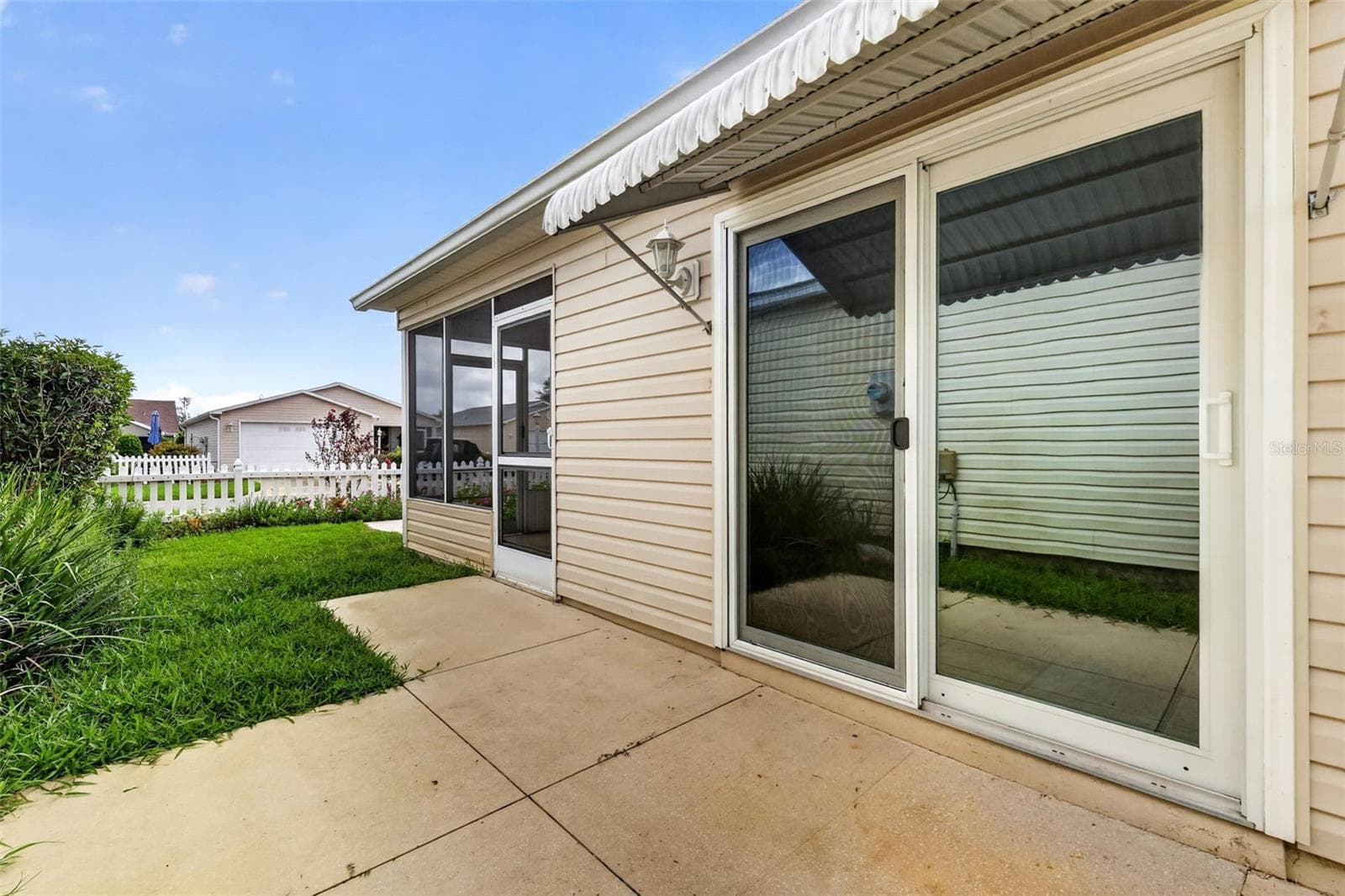 Villa at 483 HILDALGO DR, THE VILLAGES, photo 23 of 29