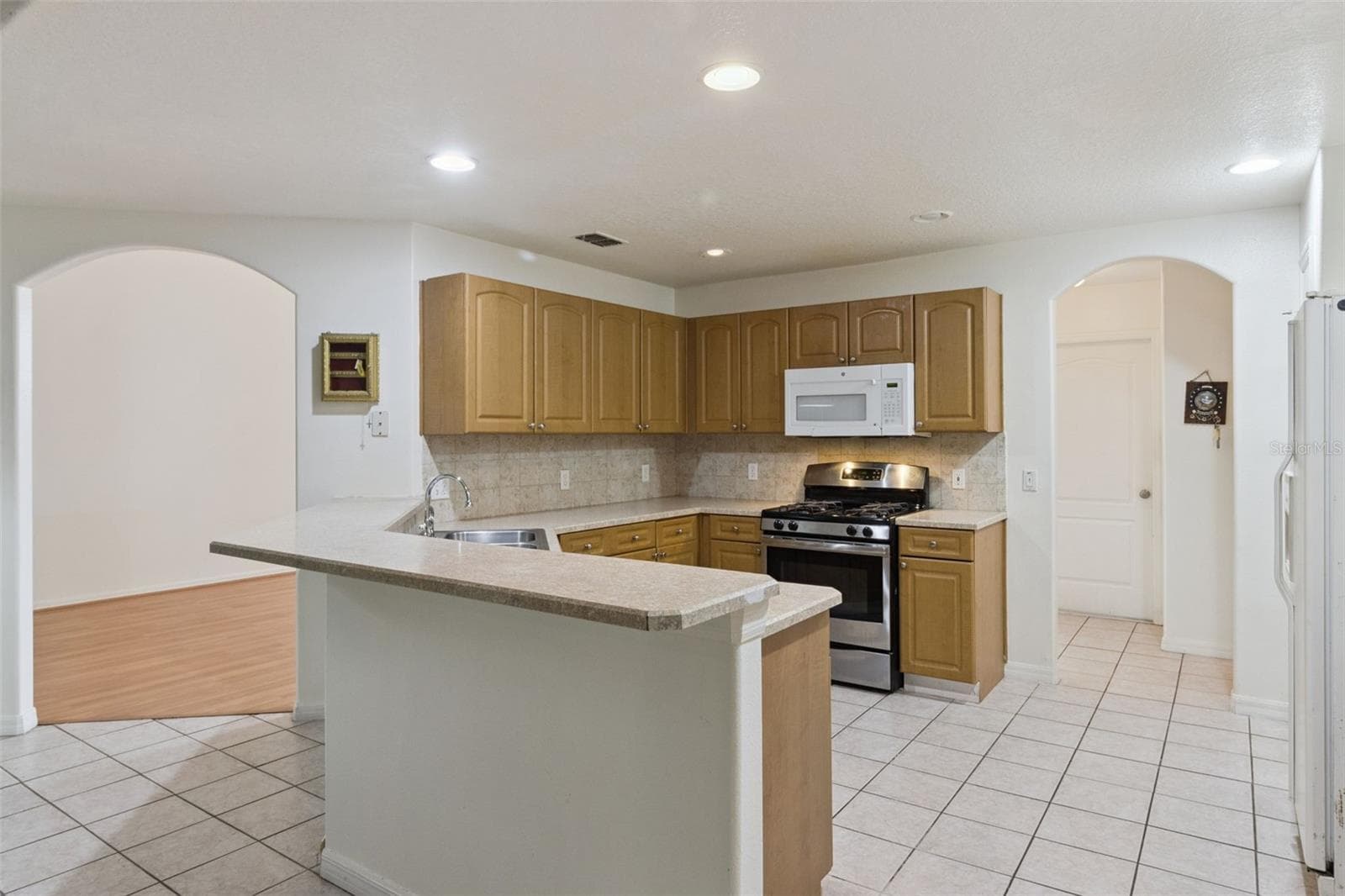 Single Family Residence at 236 DOLCETTO DR, DAVENPORT, photo 13 of 36