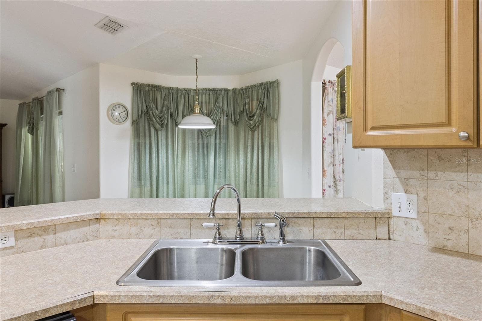 Single Family Residence at 236 DOLCETTO DR, DAVENPORT, photo 16 of 36