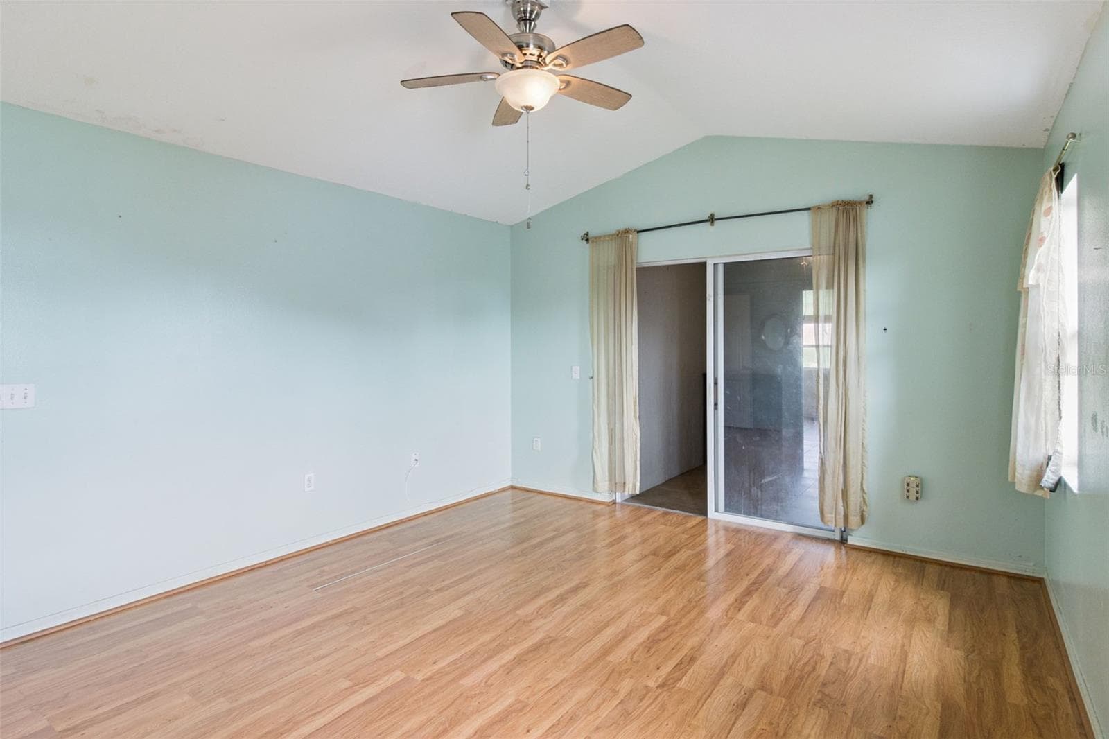 Single Family Residence at 236 DOLCETTO DR, DAVENPORT, photo 22 of 36