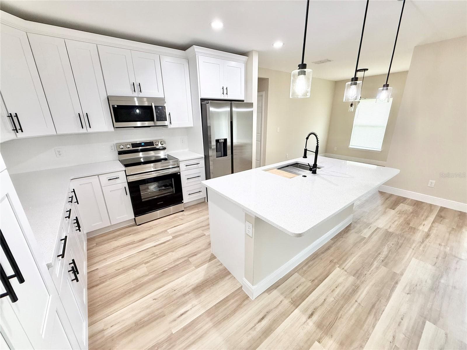 Single Family Residence at 17229 SW 42ND TER, OCALA, photo 12 of 49
