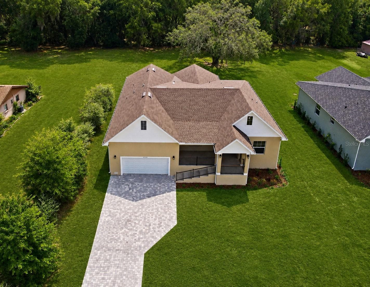 Single Family Residence at 12500 GREEN OAK LN, DADE CITY, photo 2 of 46