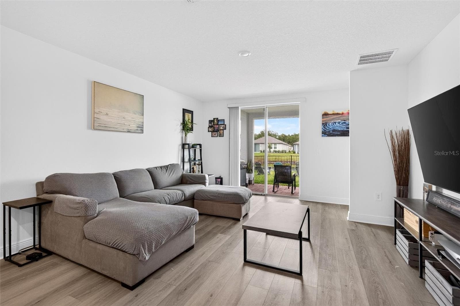 Single Family Residence at 209 LINKS TERRACE BLVD, DAYTONA BEACH, photo 21 of 64