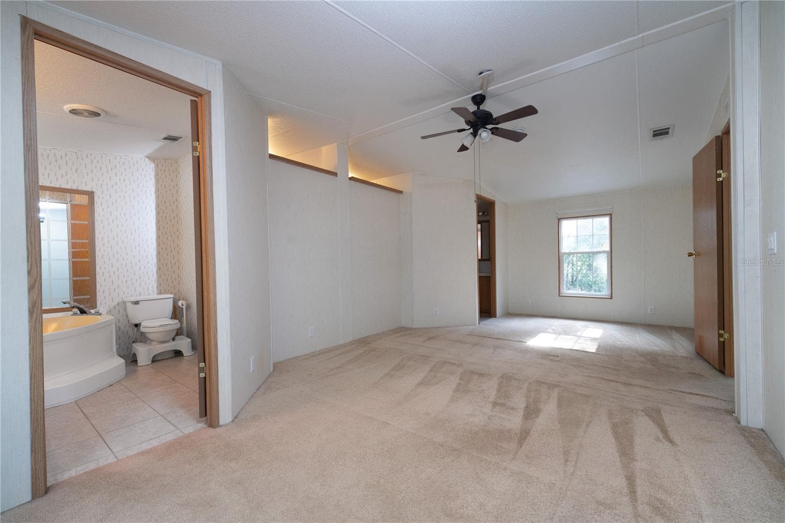 Primary Bedroom - 11934 CR 656H, WEBSTER