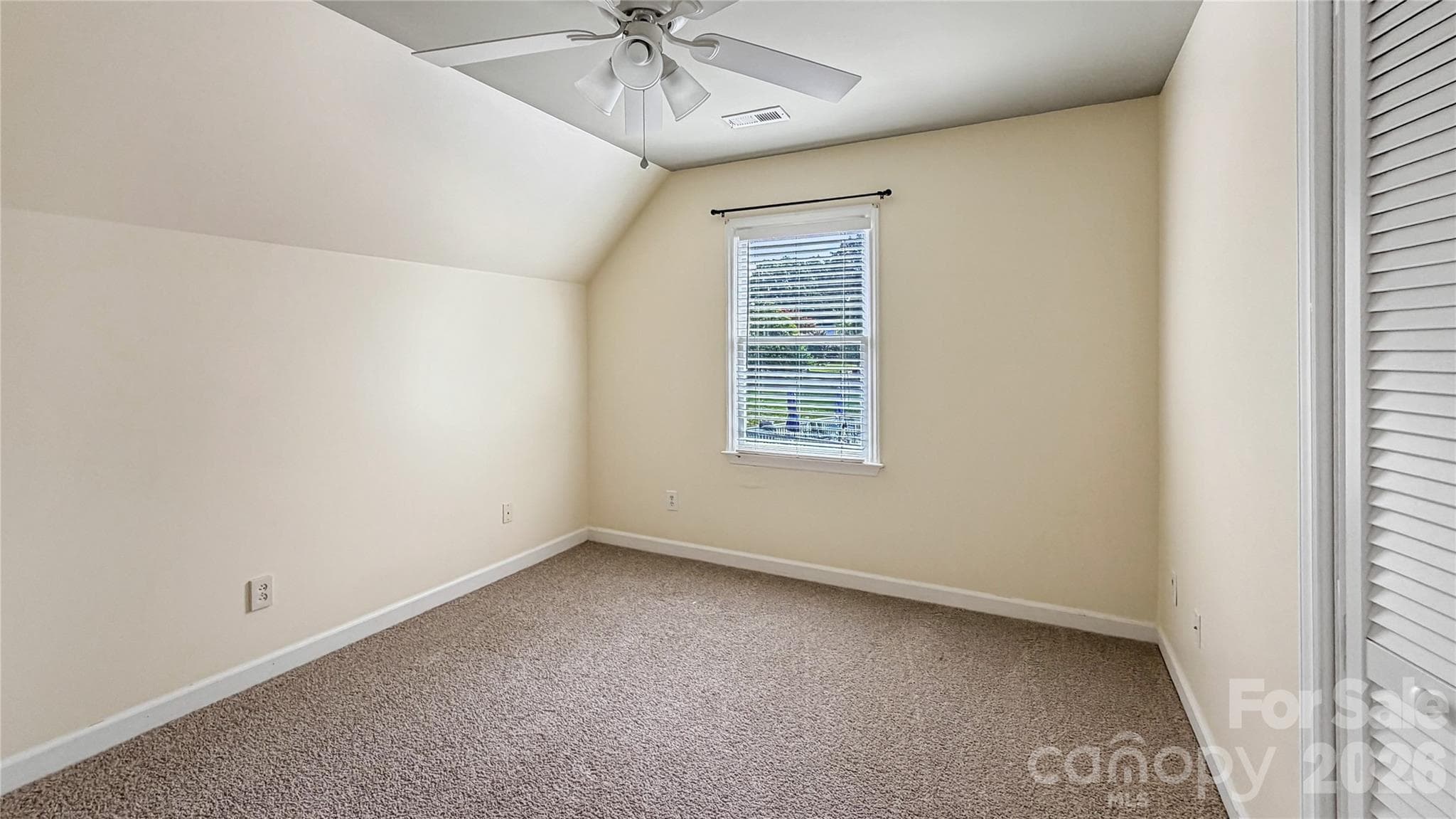 Single Family Residence at 16539 Grapperhall Drive, Huntersville, photo 14 of 19