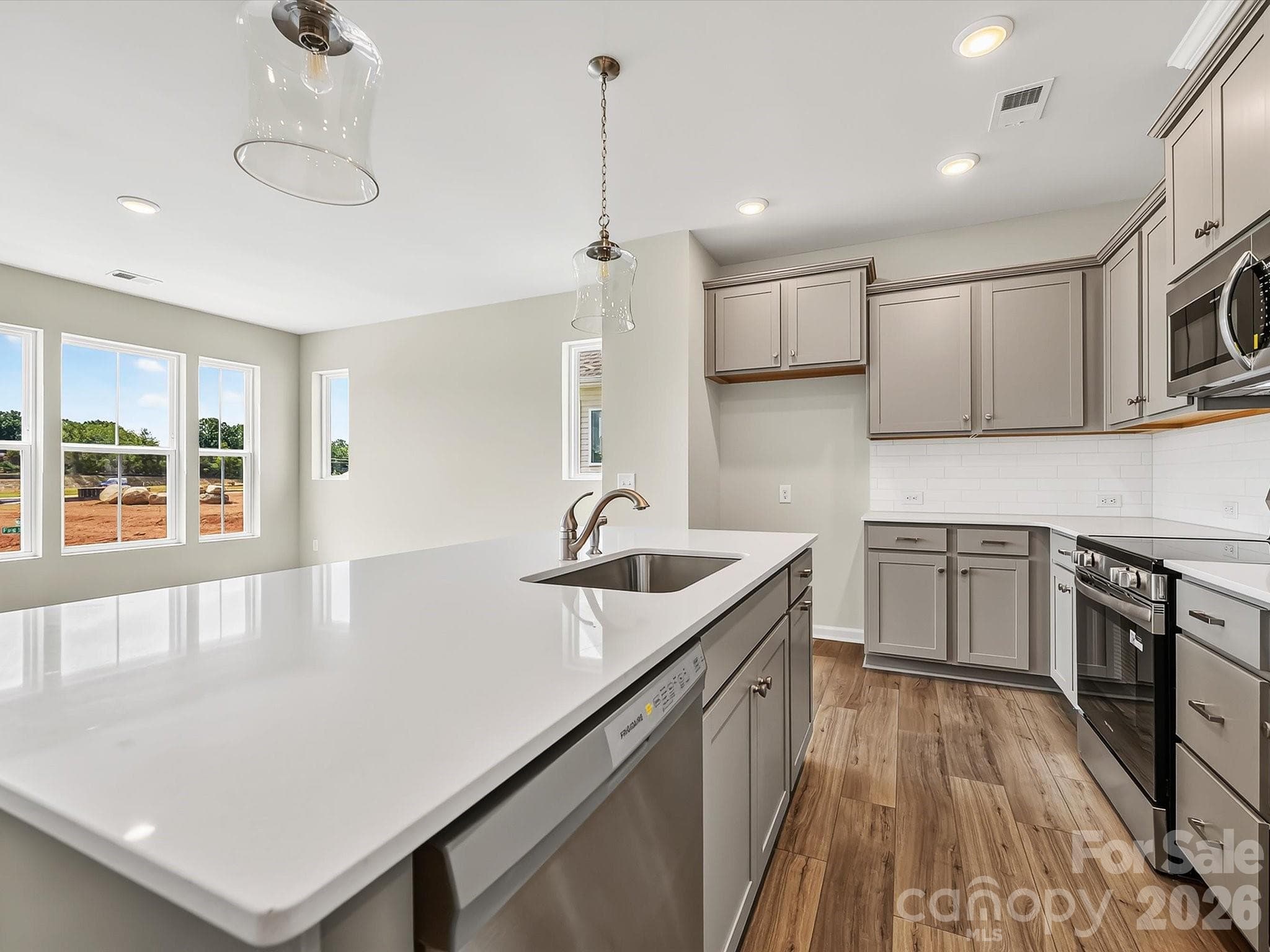 Townhouse at Charlotte, photo 16 of 48
