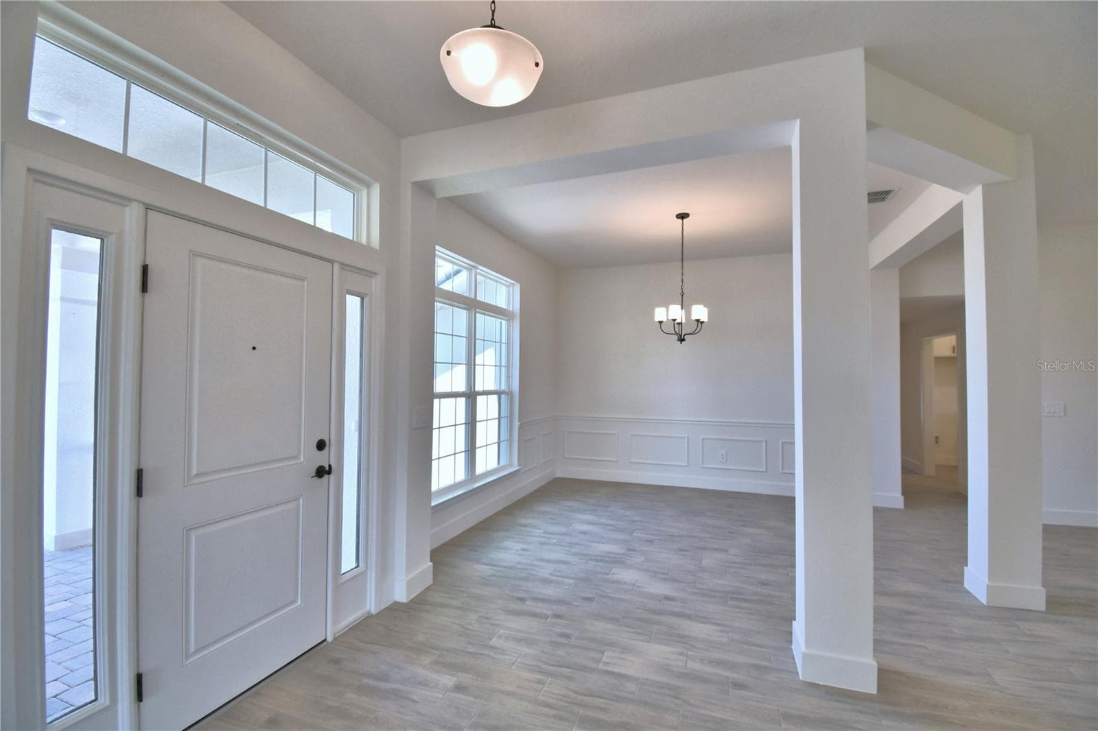 Single Family Residence at 5415 WATERSIDE DR, AUBURNDALE, photo 3 of 58