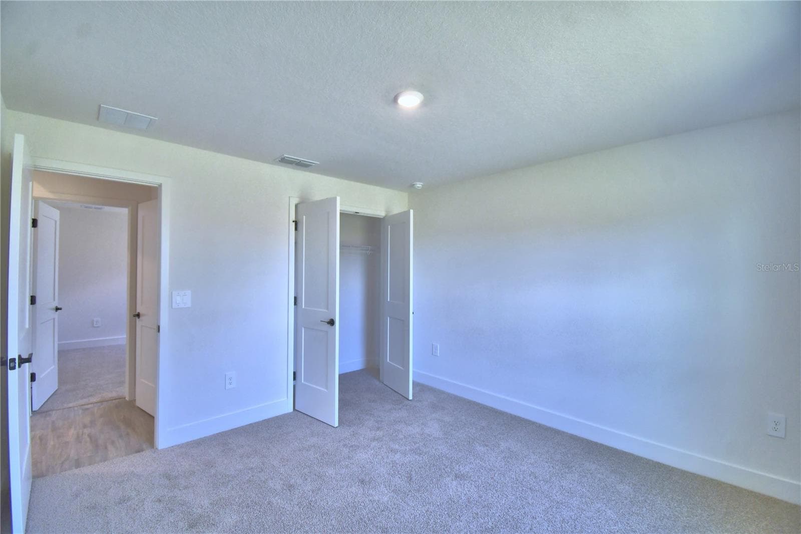 Single Family Residence at 5415 WATERSIDE DR, AUBURNDALE, photo 24 of 58