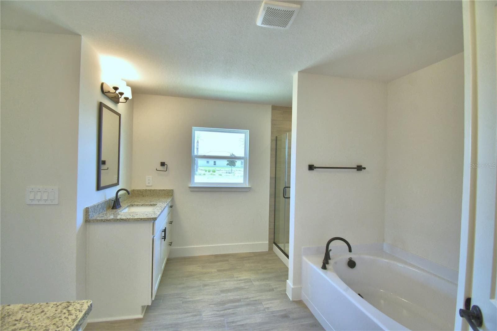 Single Family Residence at 5415 WATERSIDE DR, AUBURNDALE, photo 33 of 58