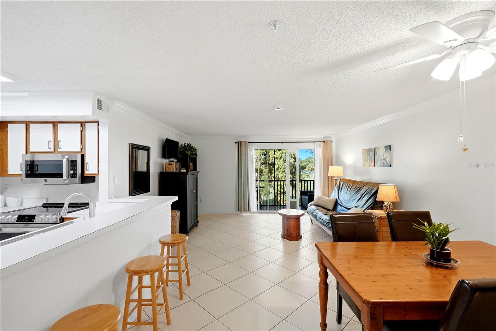 Condominium at 2400 FEATHER SOUND DR #427, CLEARWATER, photo 11 of 35