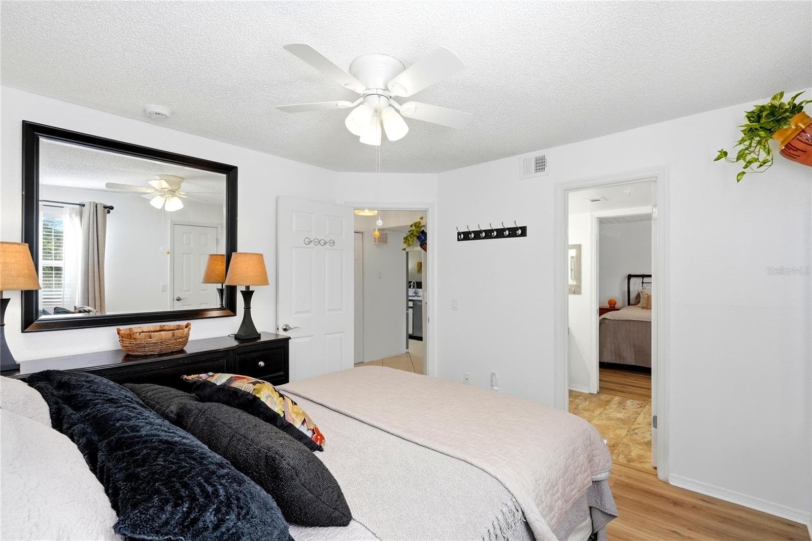 Condominium at 2400 FEATHER SOUND DR #427, CLEARWATER, photo 21 of 35