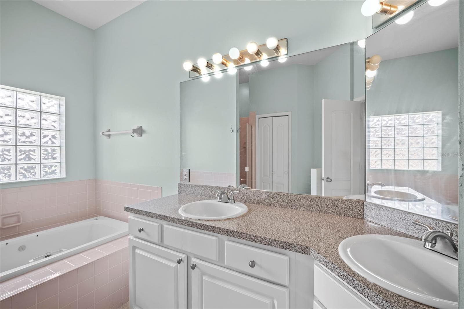 Single Family Residence at 1724 BARKER ST NE, PALM BAY, photo 18 of 36