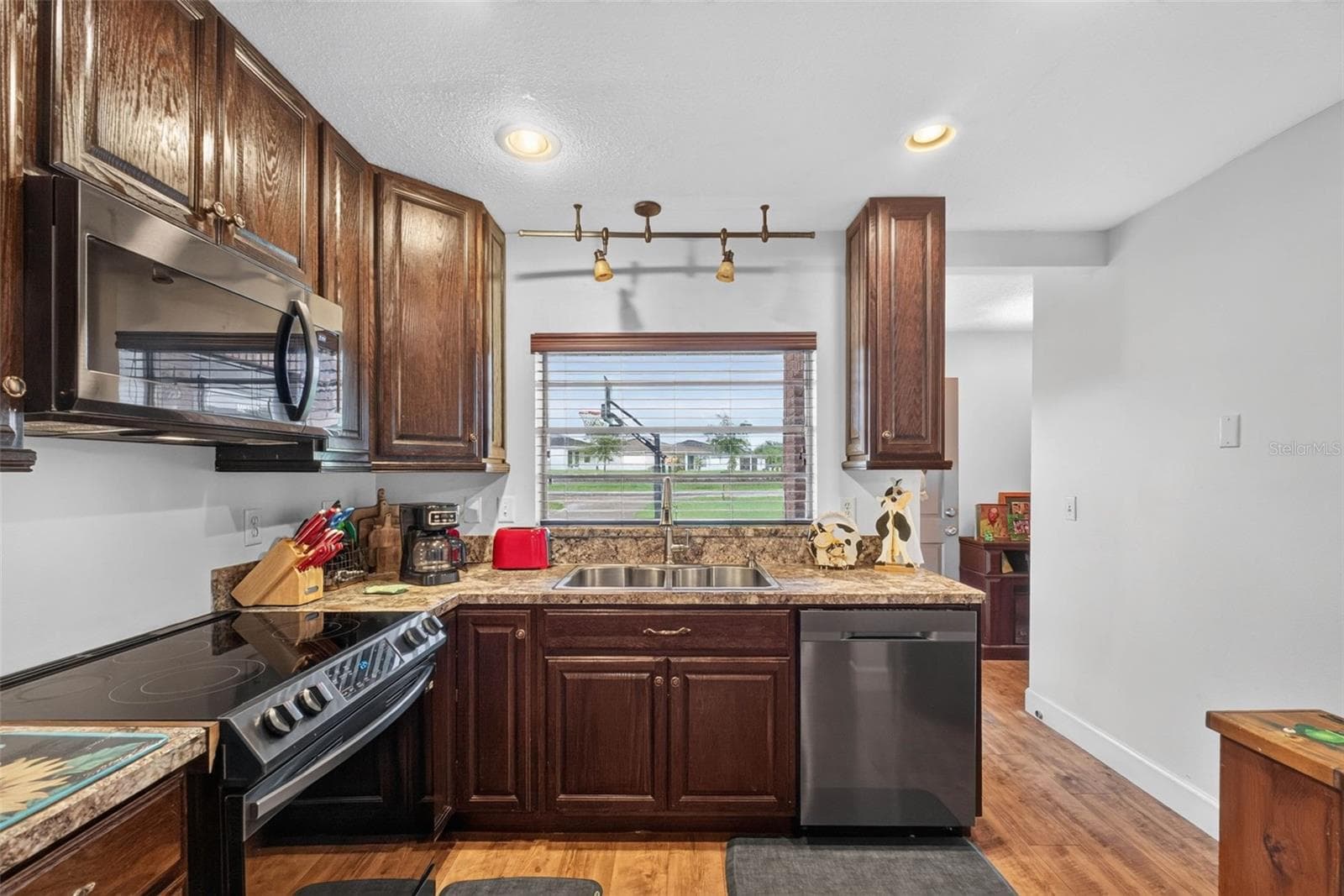 Single Family Residence at 5838 OLD BARTOW EAGLE LAKE RD, WINTER HAVEN, photo 6 of 30