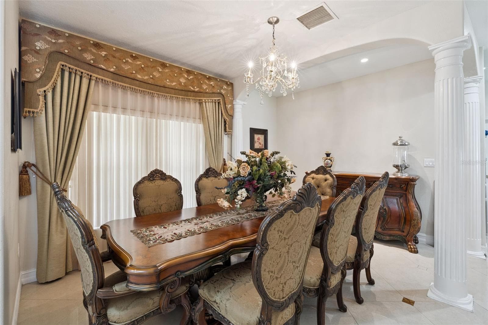 Single Family Residence at 331 ASHBURTON WAY, KISSIMMEE, photo 9 of 36
