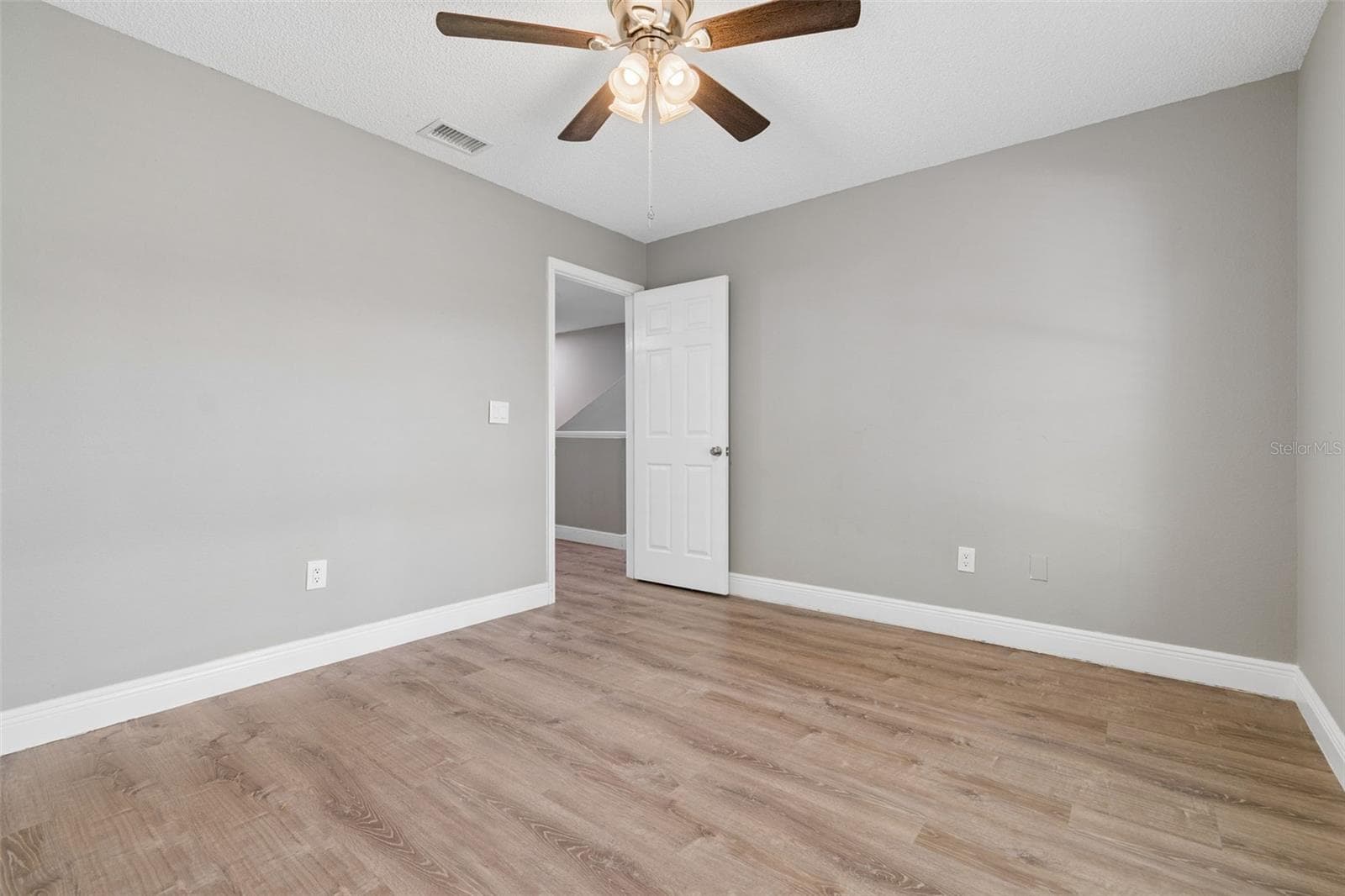 Single Family Residence at 12914 LONGCREST DR, RIVERVIEW, photo 16 of 61