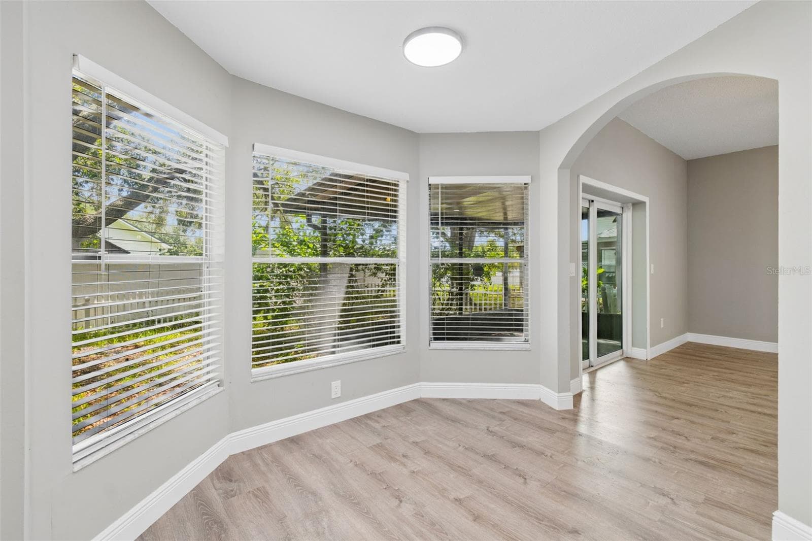 Single Family Residence at 12914 LONGCREST DR, RIVERVIEW, photo 25 of 61