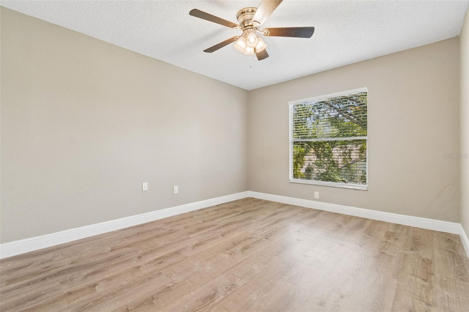 Single Family Residence at 12914 LONGCREST DR, RIVERVIEW, photo 37 of 61