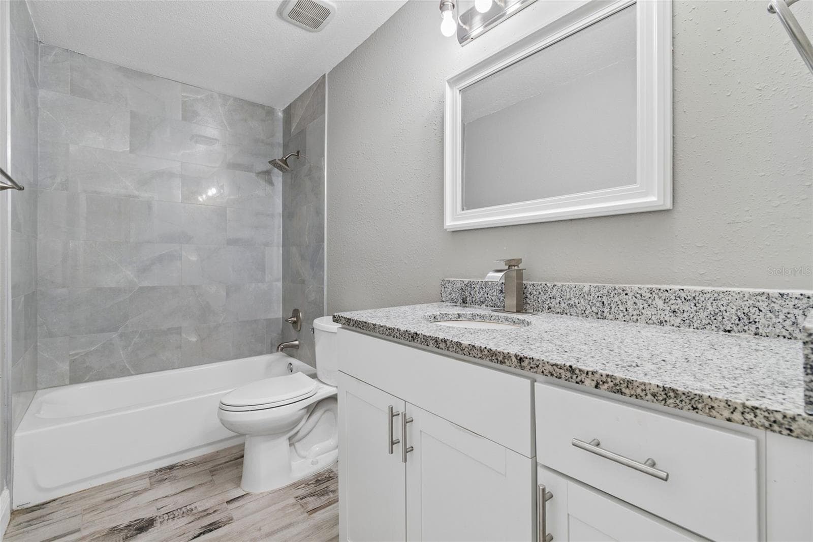 Single Family Residence at 12914 LONGCREST DR, RIVERVIEW, photo 41 of 61