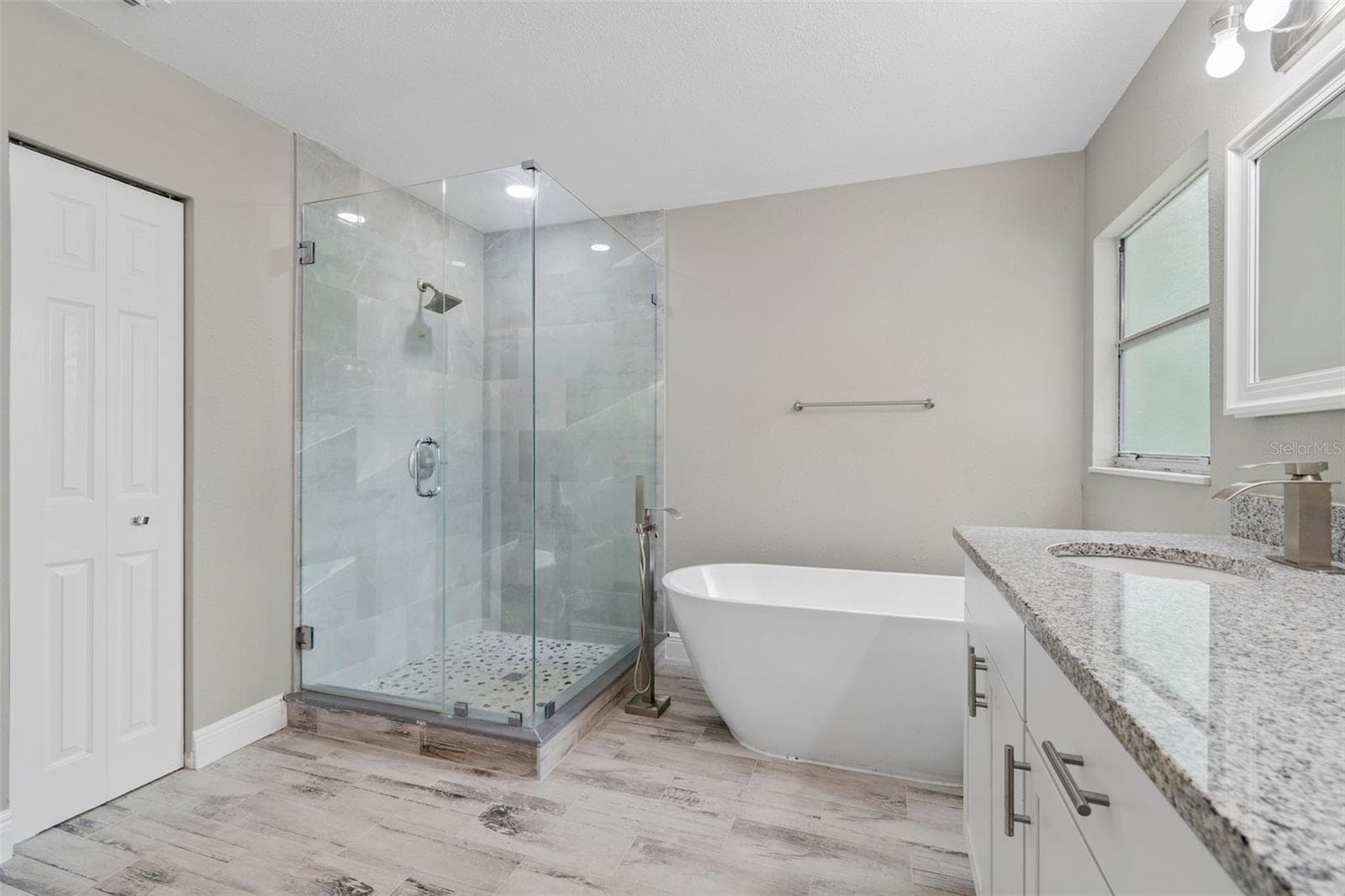 Single Family Residence at 12914 LONGCREST DR, RIVERVIEW, photo 52 of 61
