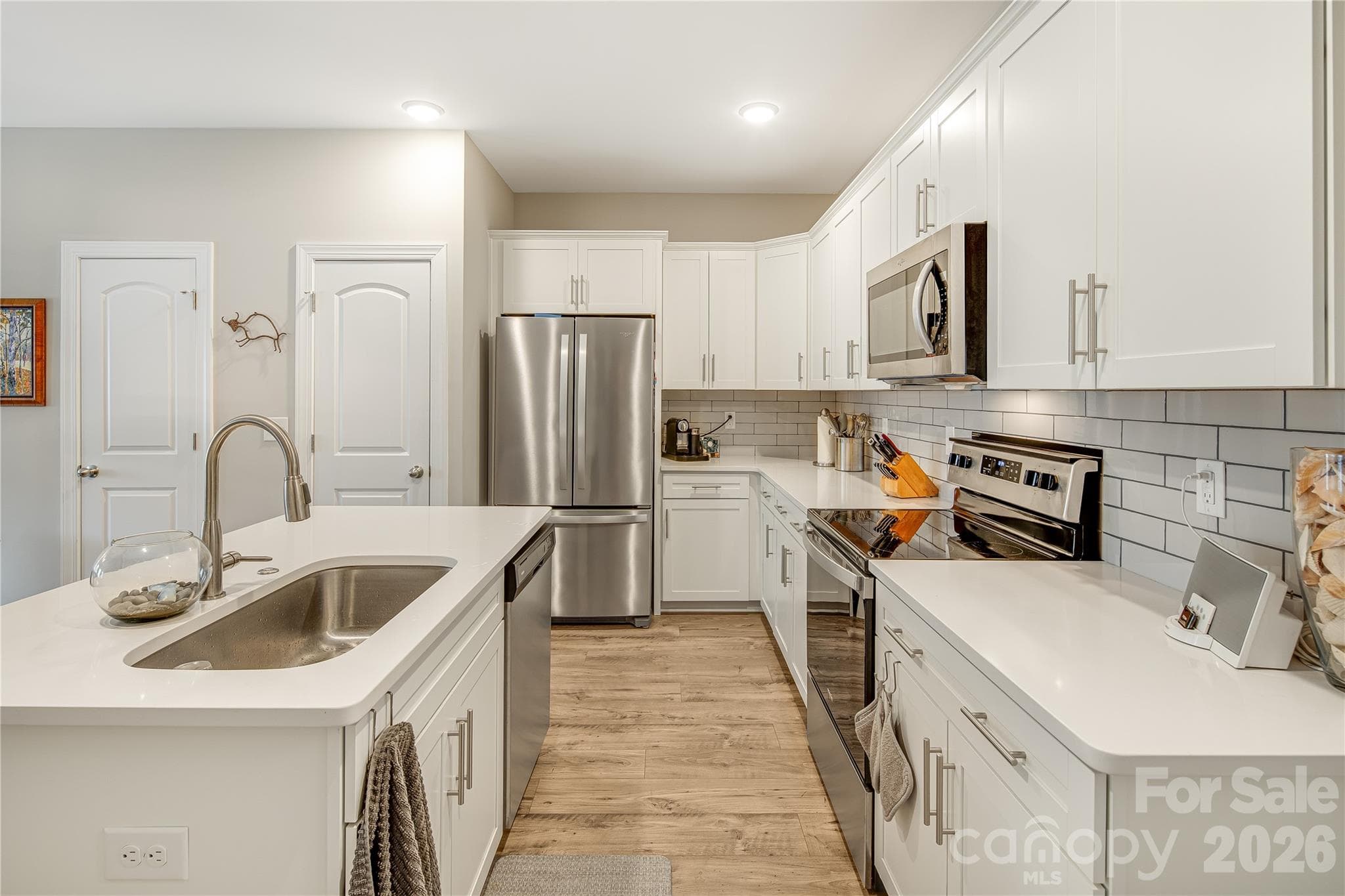 Townhouse at 30 Walnut Springs Drive, Asheville, photo 10 of 26