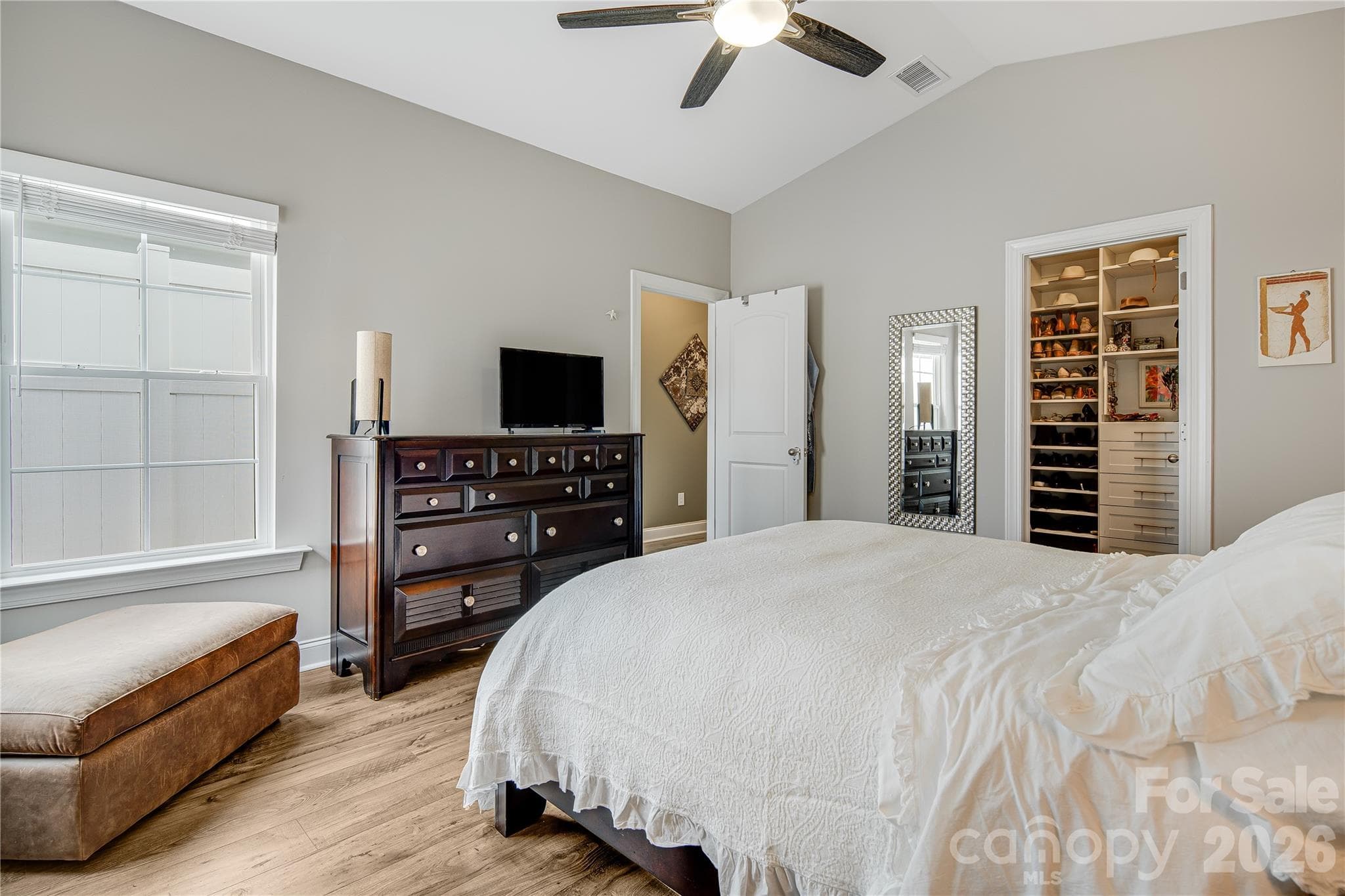 Townhouse at 30 Walnut Springs Drive, Asheville, photo 14 of 26
