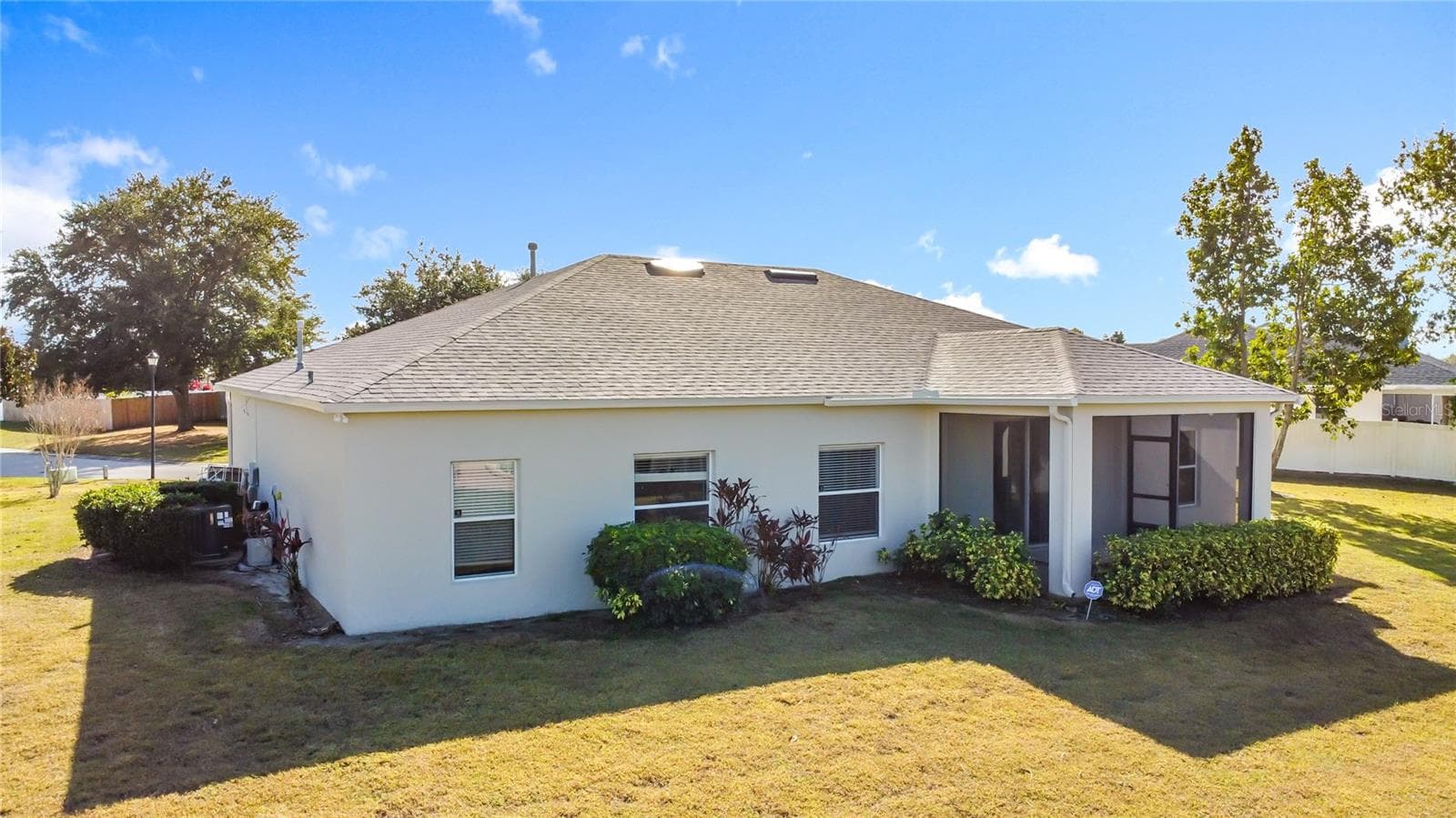 Single Family Residence at 312 TOWHEE RD, WINTER HAVEN, photo 14 of 28