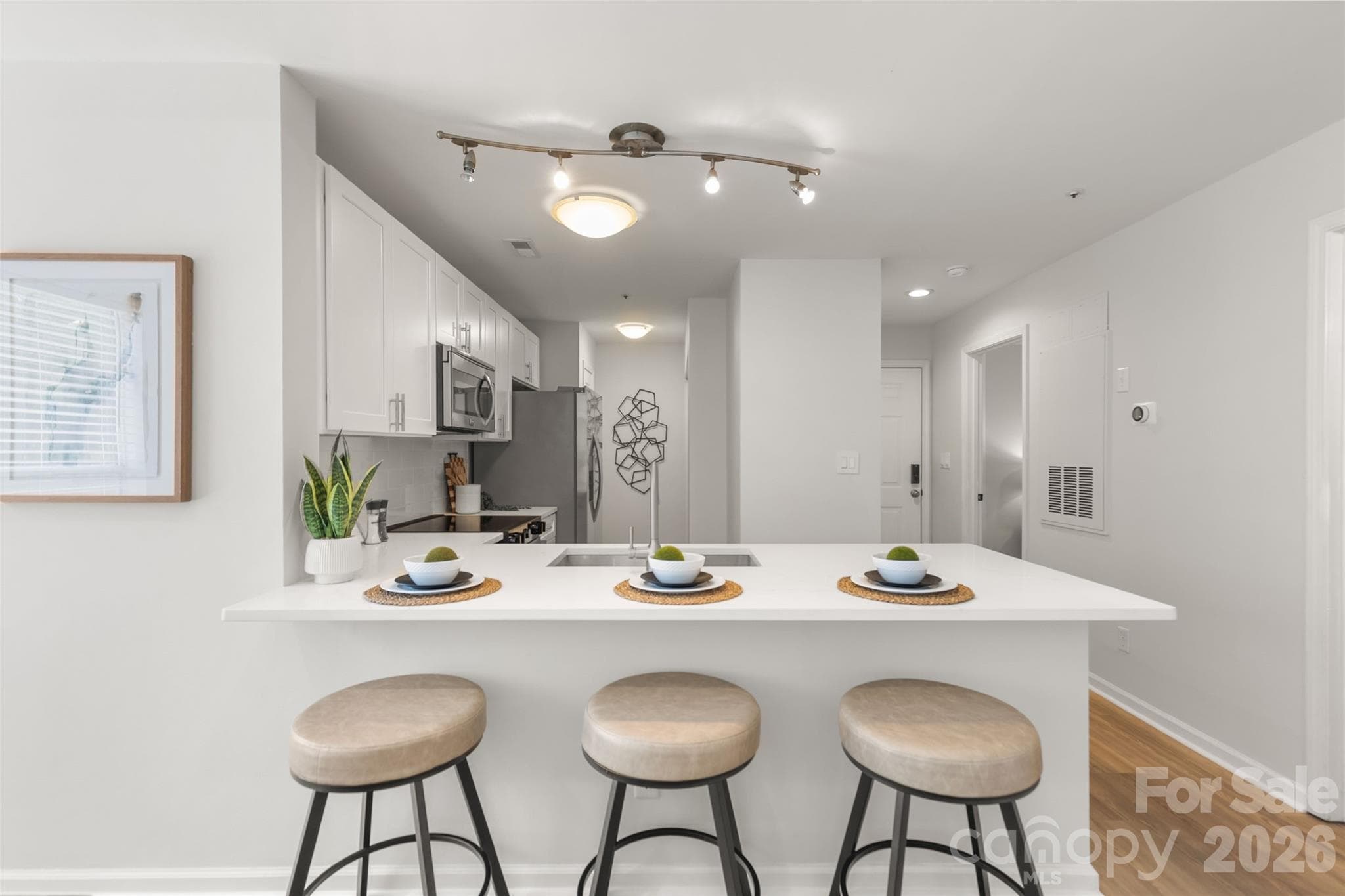 Condominium at 757 Southwest Drive, Davidson, photo 7 of 29