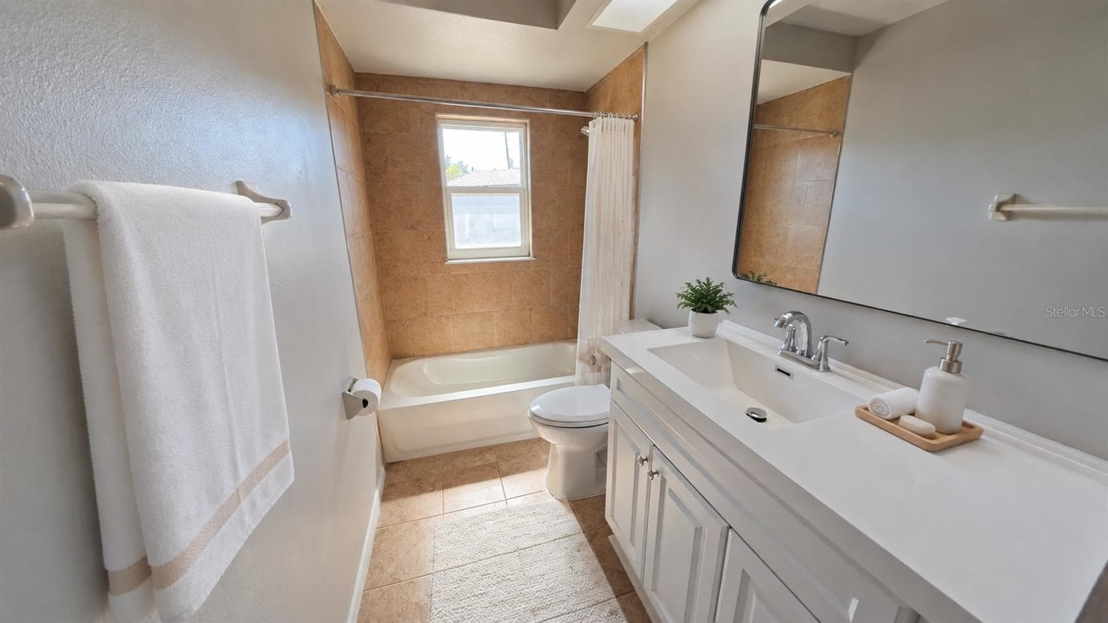 Virtual - 3211 RIVERSIDE DR, PUNTA GORDA