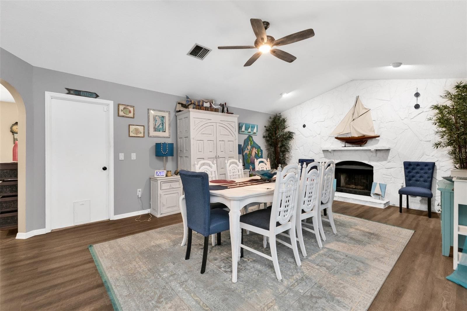 Single Family Residence at 108 ANTILLA RD, NORTH PORT, photo 18 of 62