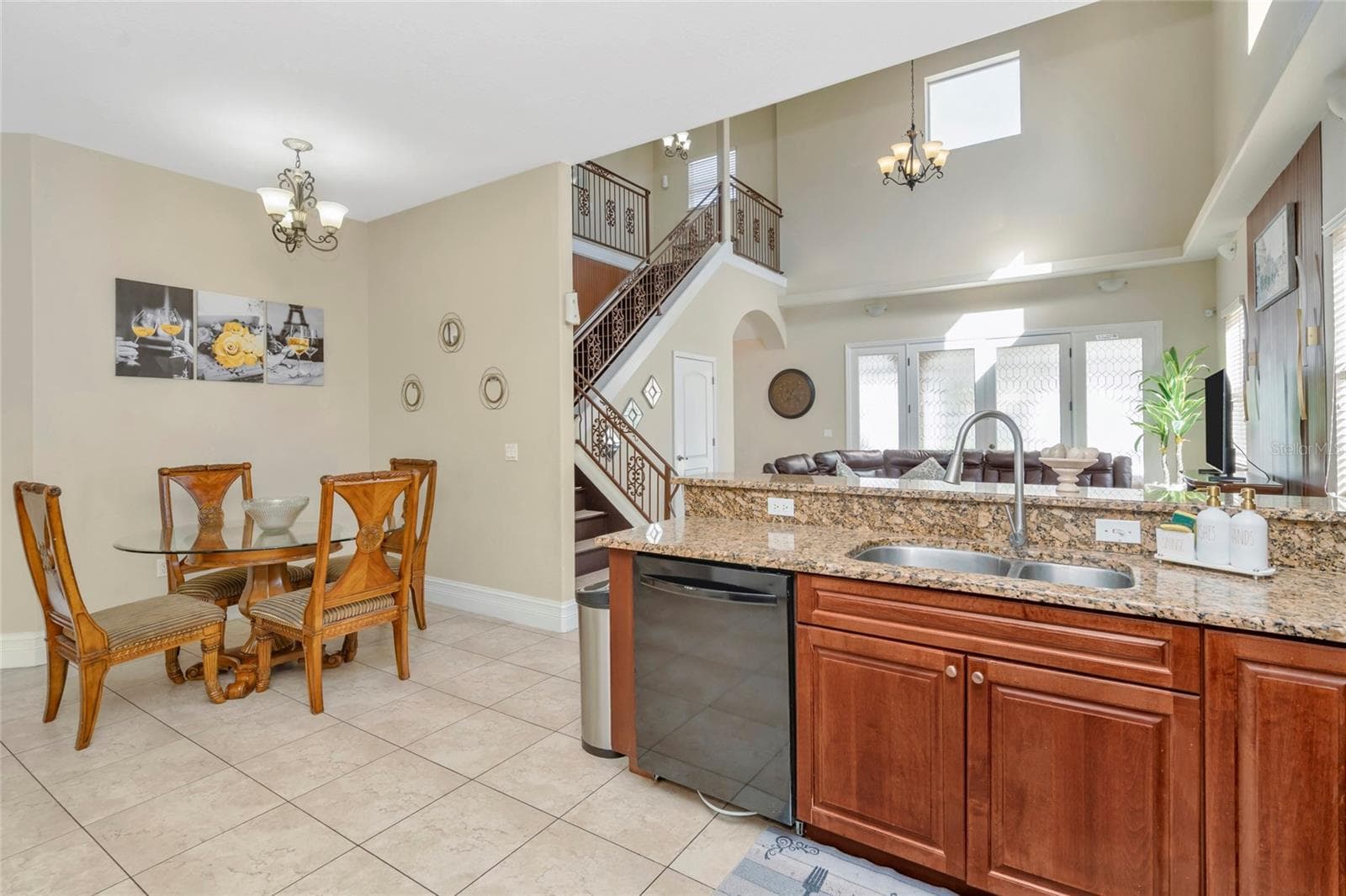 Single Family Residence at 10806 PEREZ DR, TAMPA, photo 8 of 66
