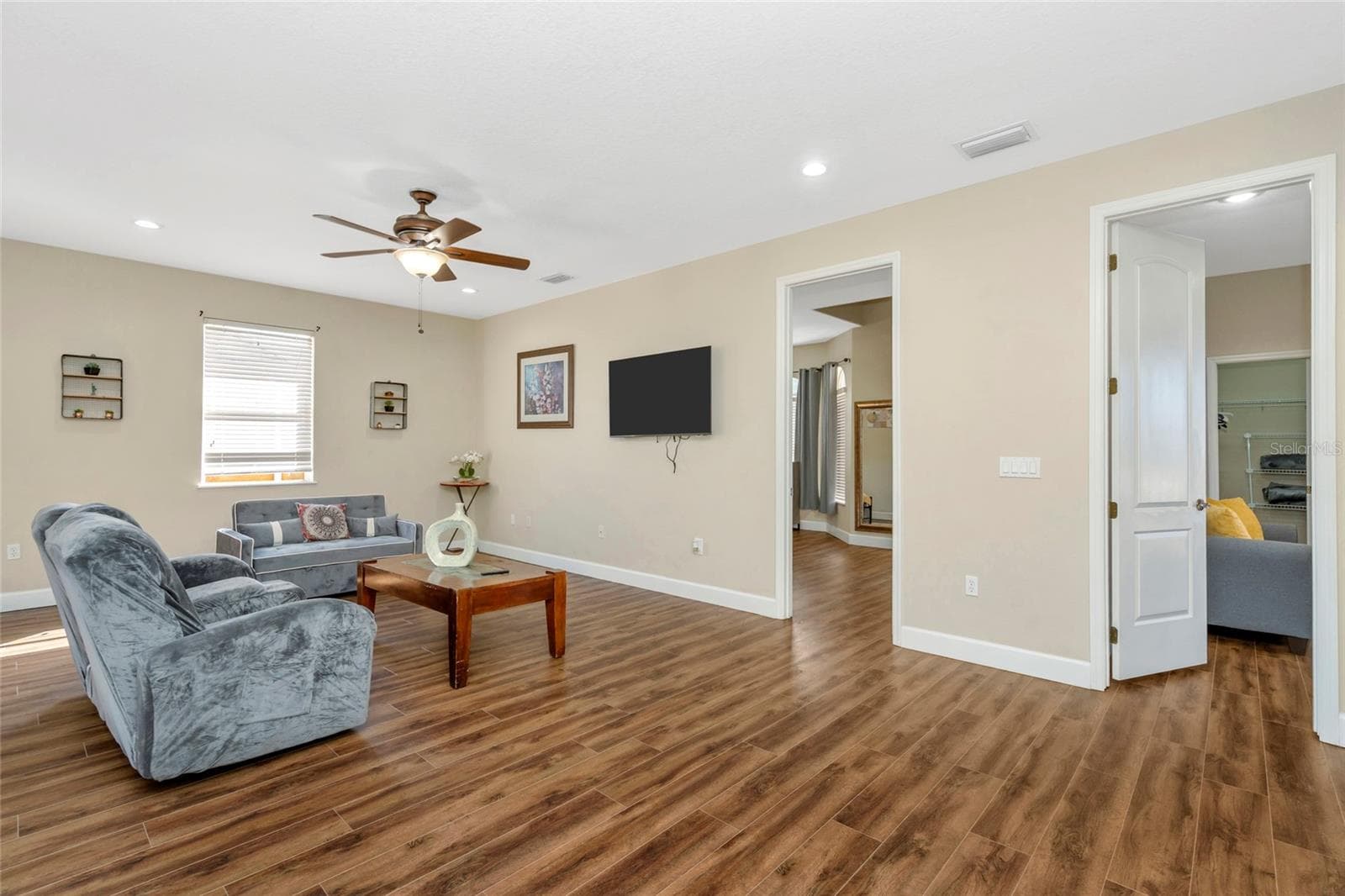 Single Family Residence at 10806 PEREZ DR, TAMPA, photo 21 of 66