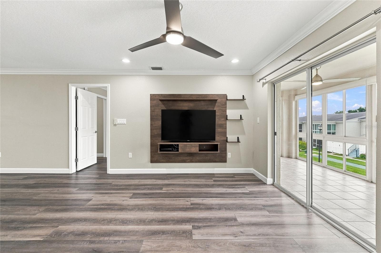 Condominium at 689 LAKE HOWARD DR NW #213, WINTER HAVEN, photo 16 of 66