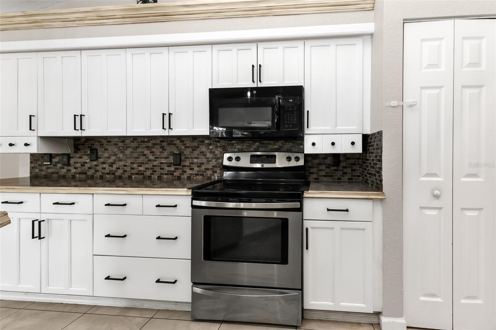 Single Family Residence at 29375 BRYAN WAY, PUNTA GORDA, photo 24 of 78