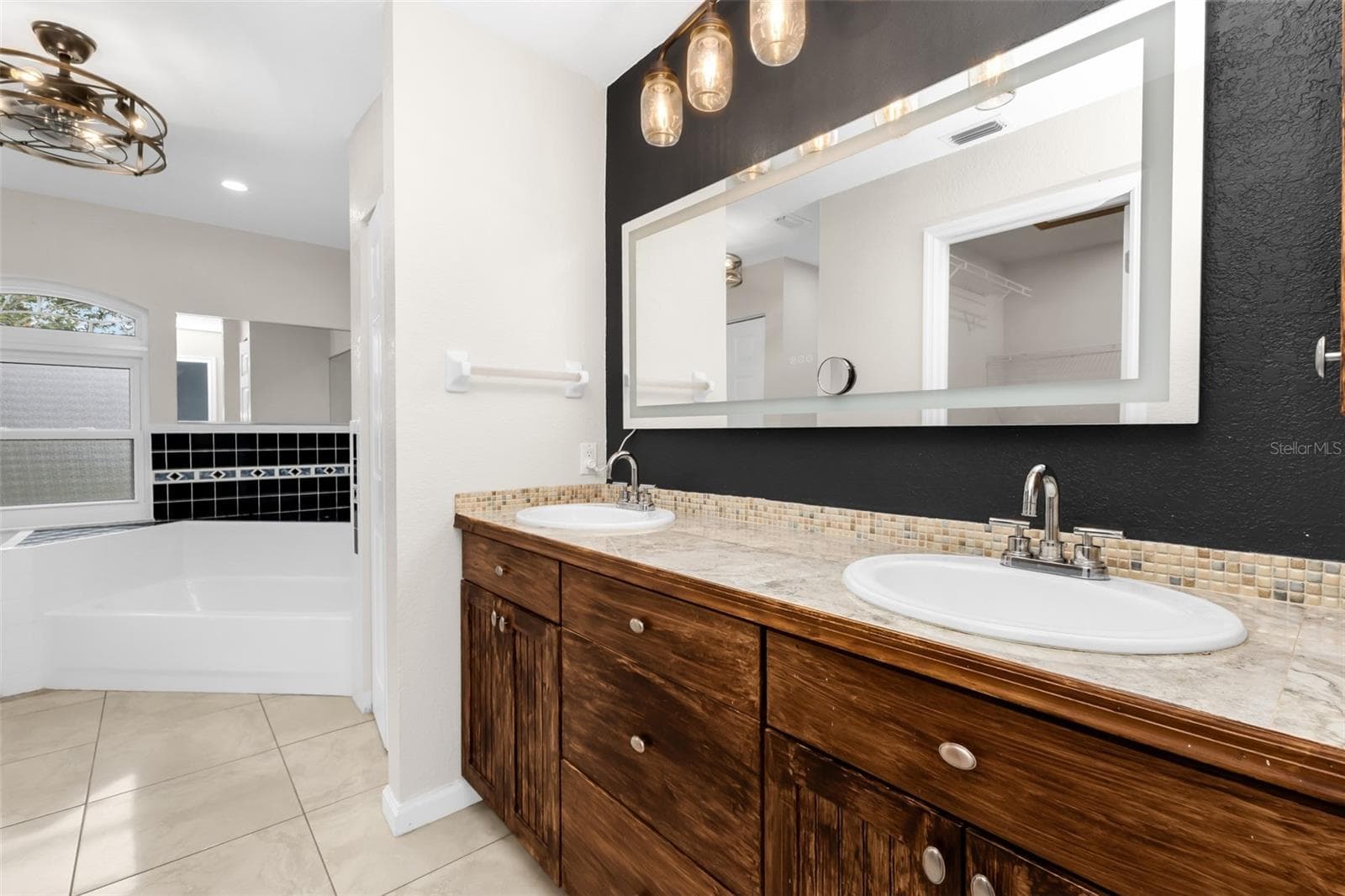 Single Family Residence at 29375 BRYAN WAY, PUNTA GORDA, photo 32 of 78