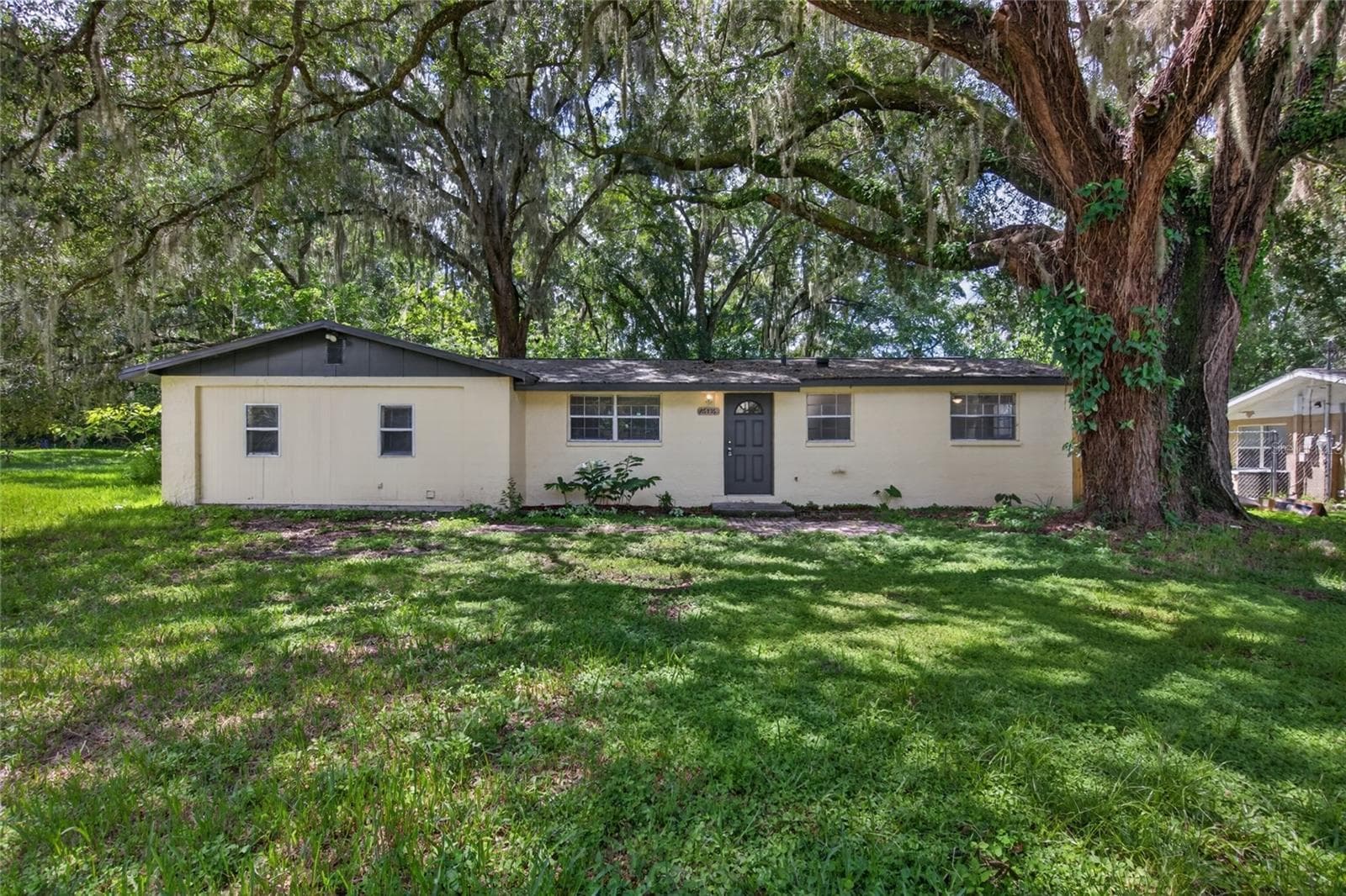 26356 ROLLING ACRES DR