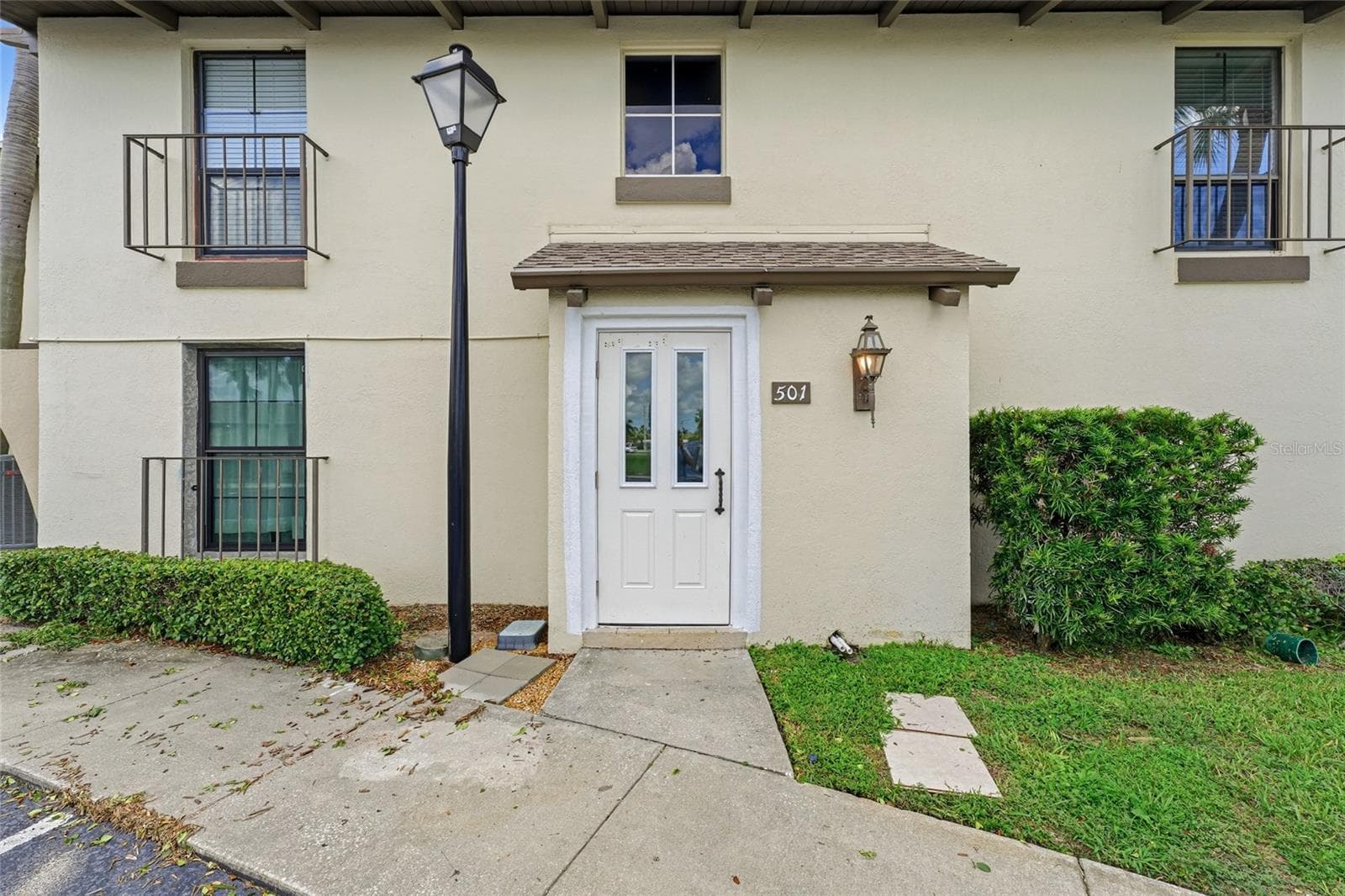 Condominium at 501 PLAZA SEVILLE CT #2, TREASURE ISLAND, photo 4 of 48