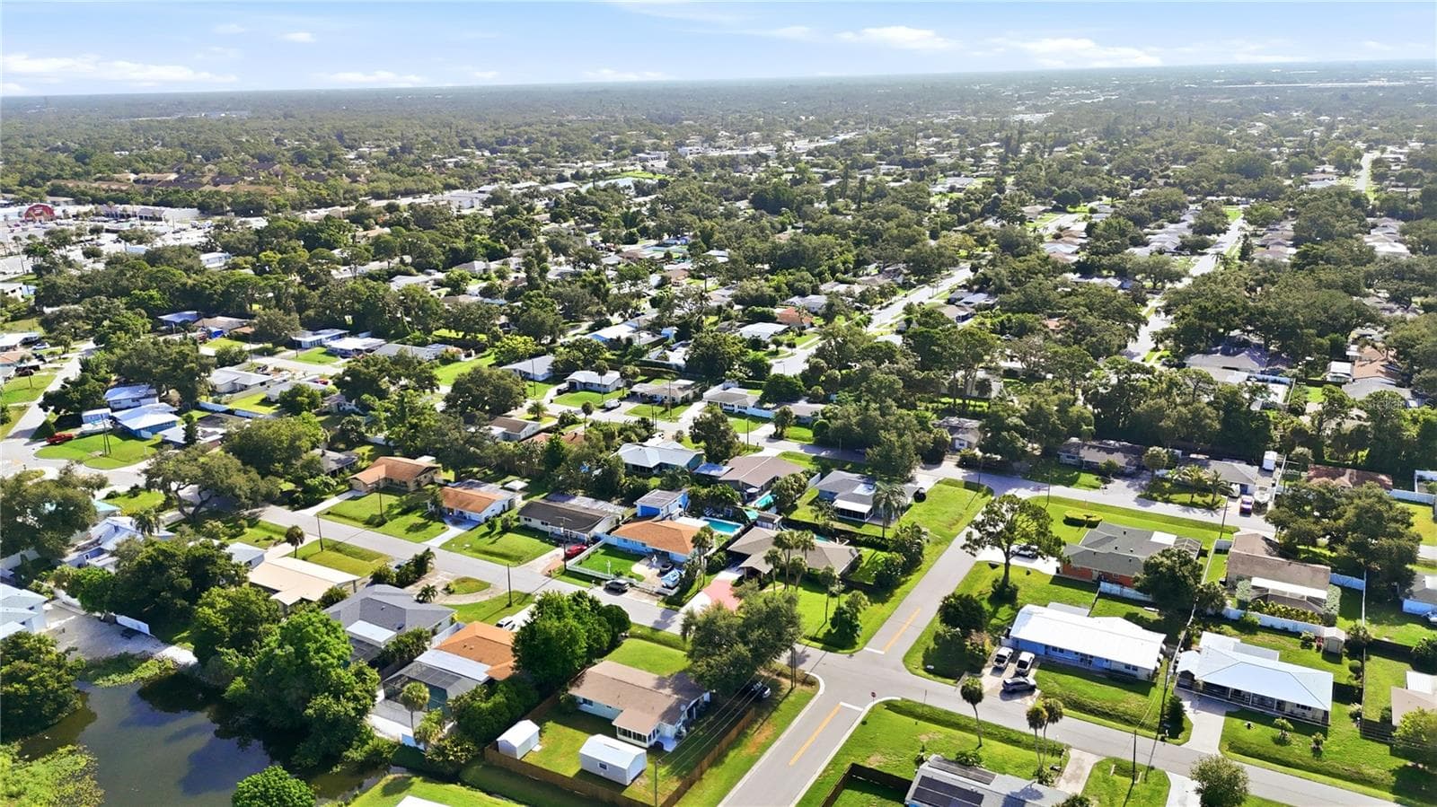 3 miles from siesta key beach - 6103 CARLTON AVE, SARASOTA